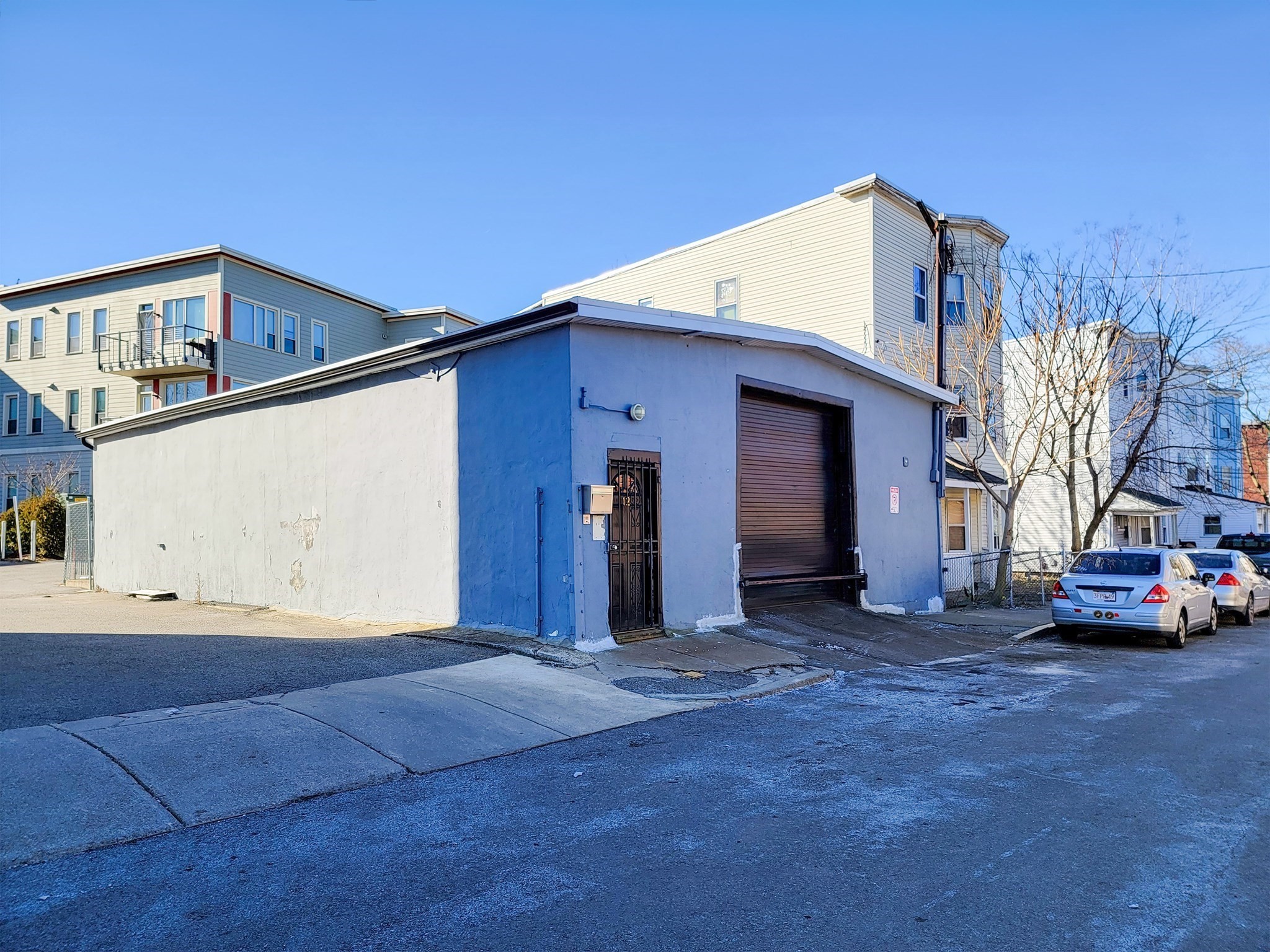 dorchester - #73400793