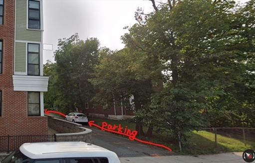 299 Dudley St, Apt Parking