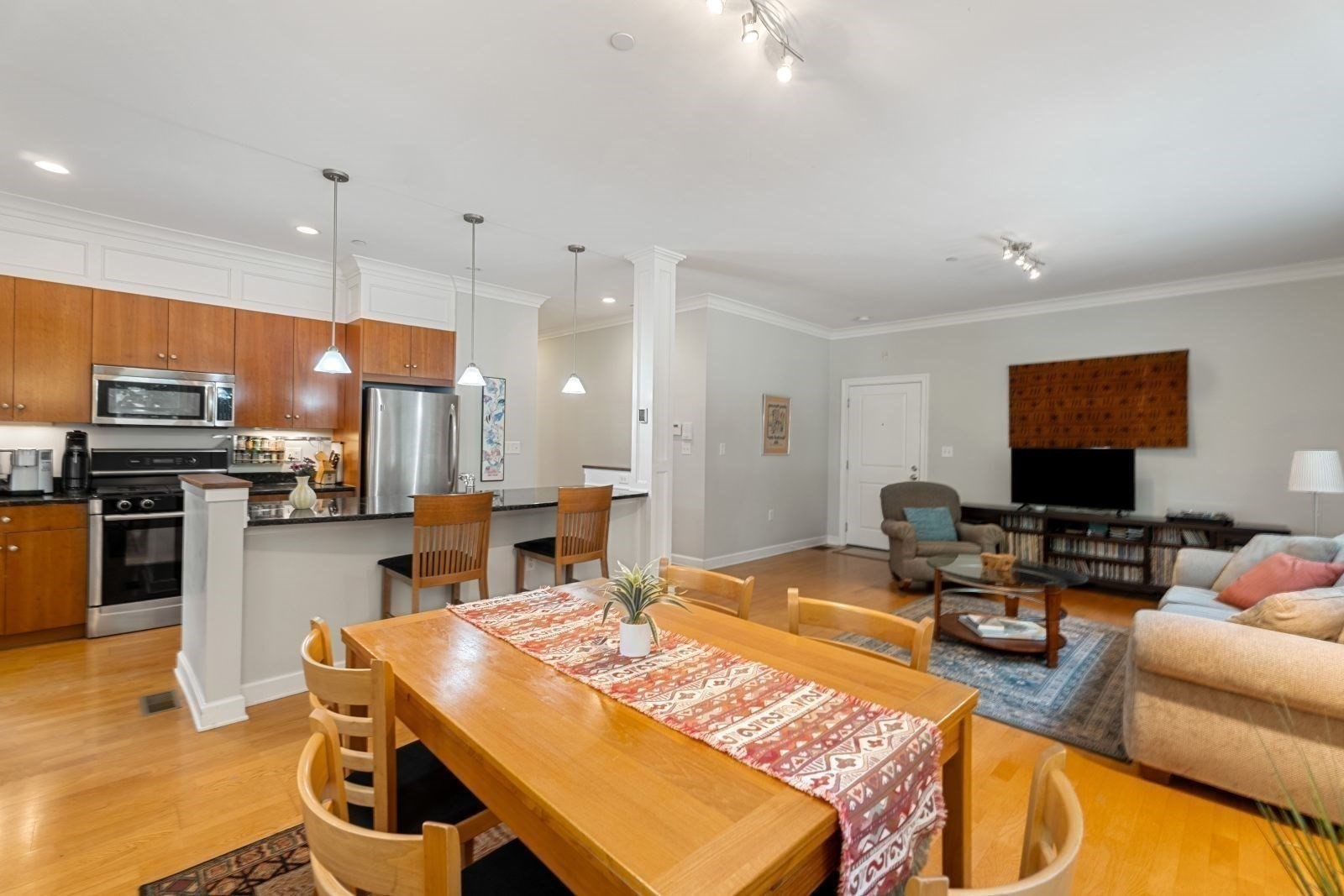 jamaica-plain - #73401122