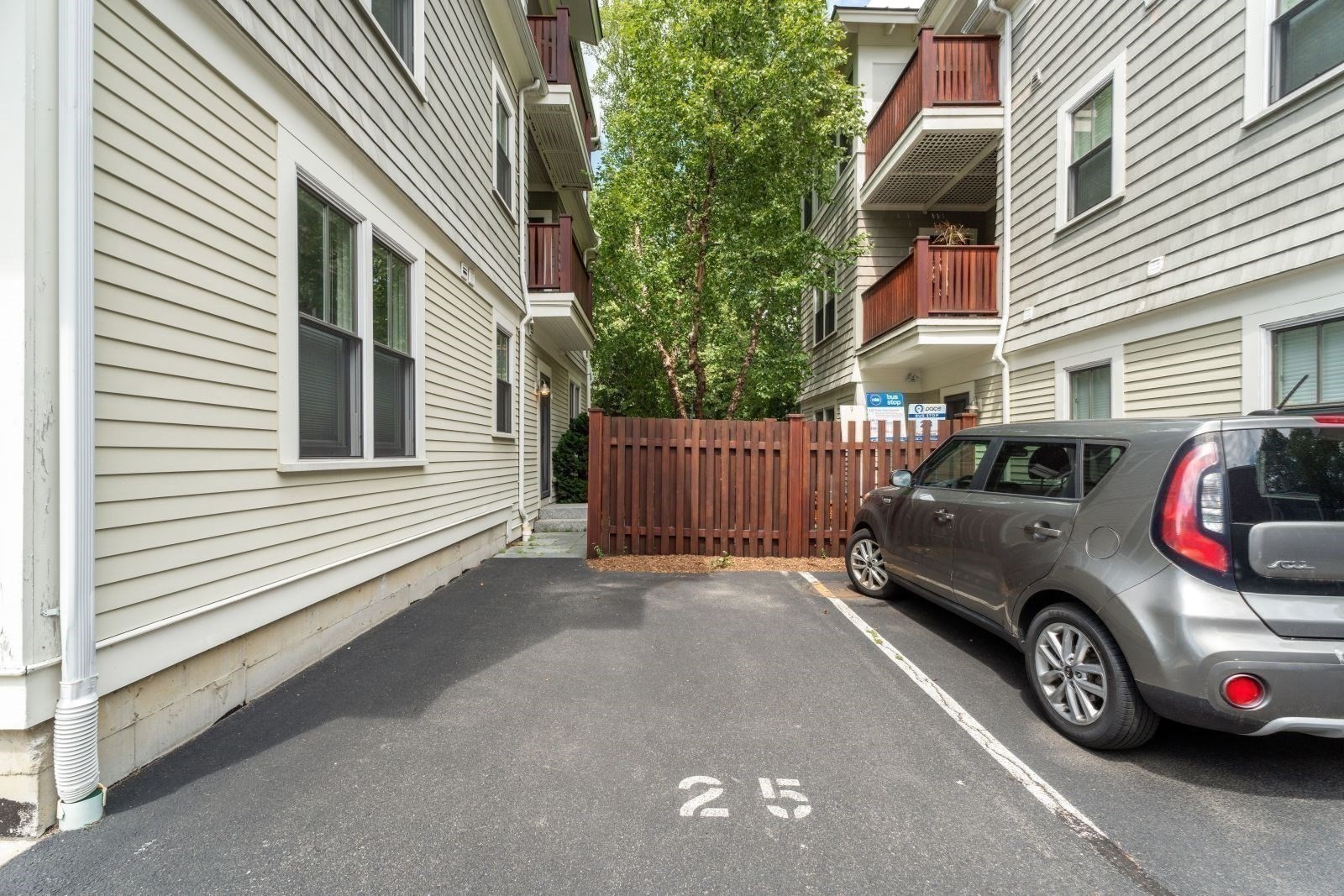 jamaica-plain - #73401122
