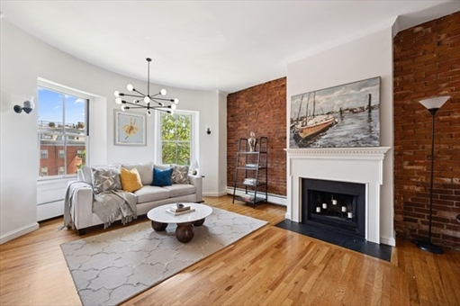 1 Worcester Square, Apt 4