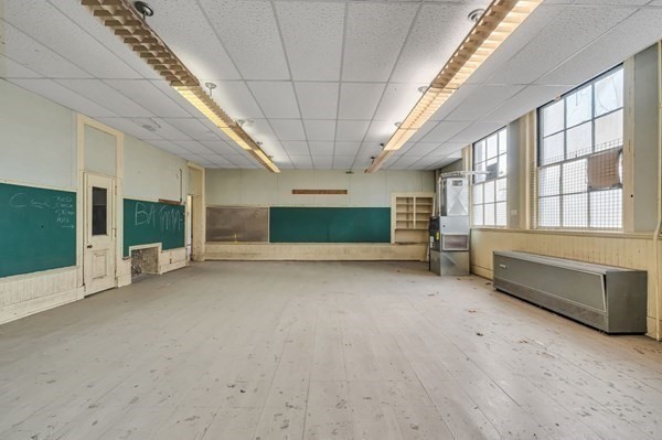 40 Pecks Rd, Pittsfield, MA 01201 - Image 18