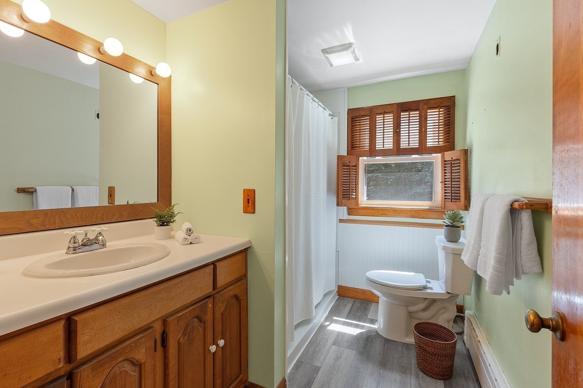 athol - #73401461