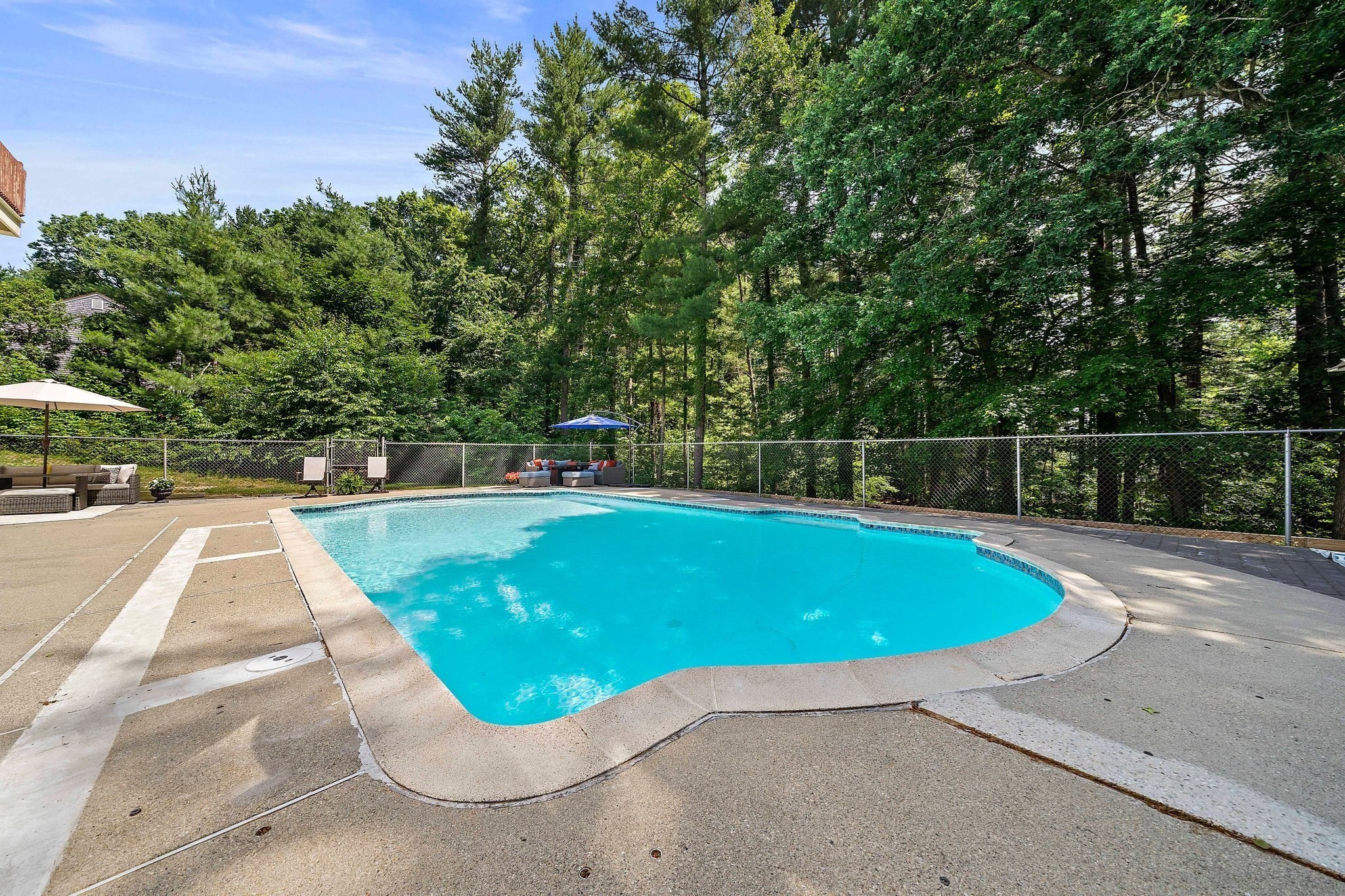 pembroke - #73401472