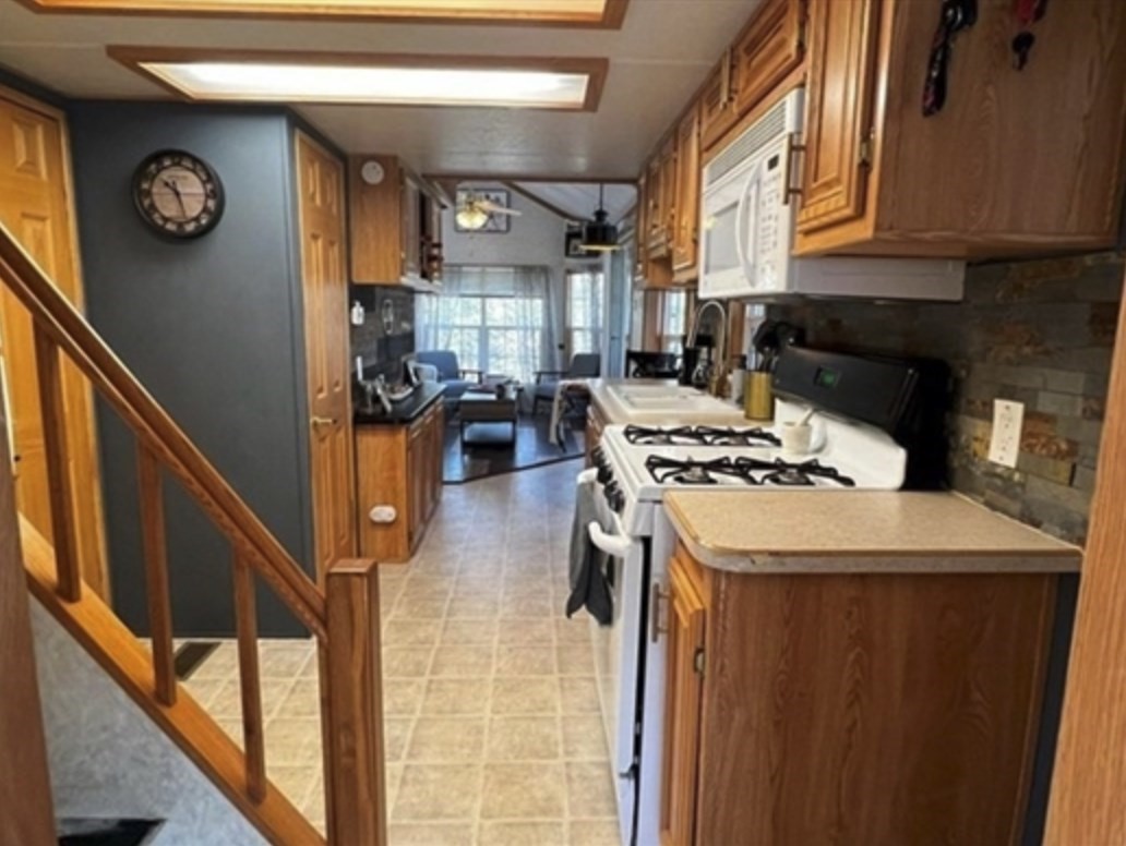 brimfield - #73401474