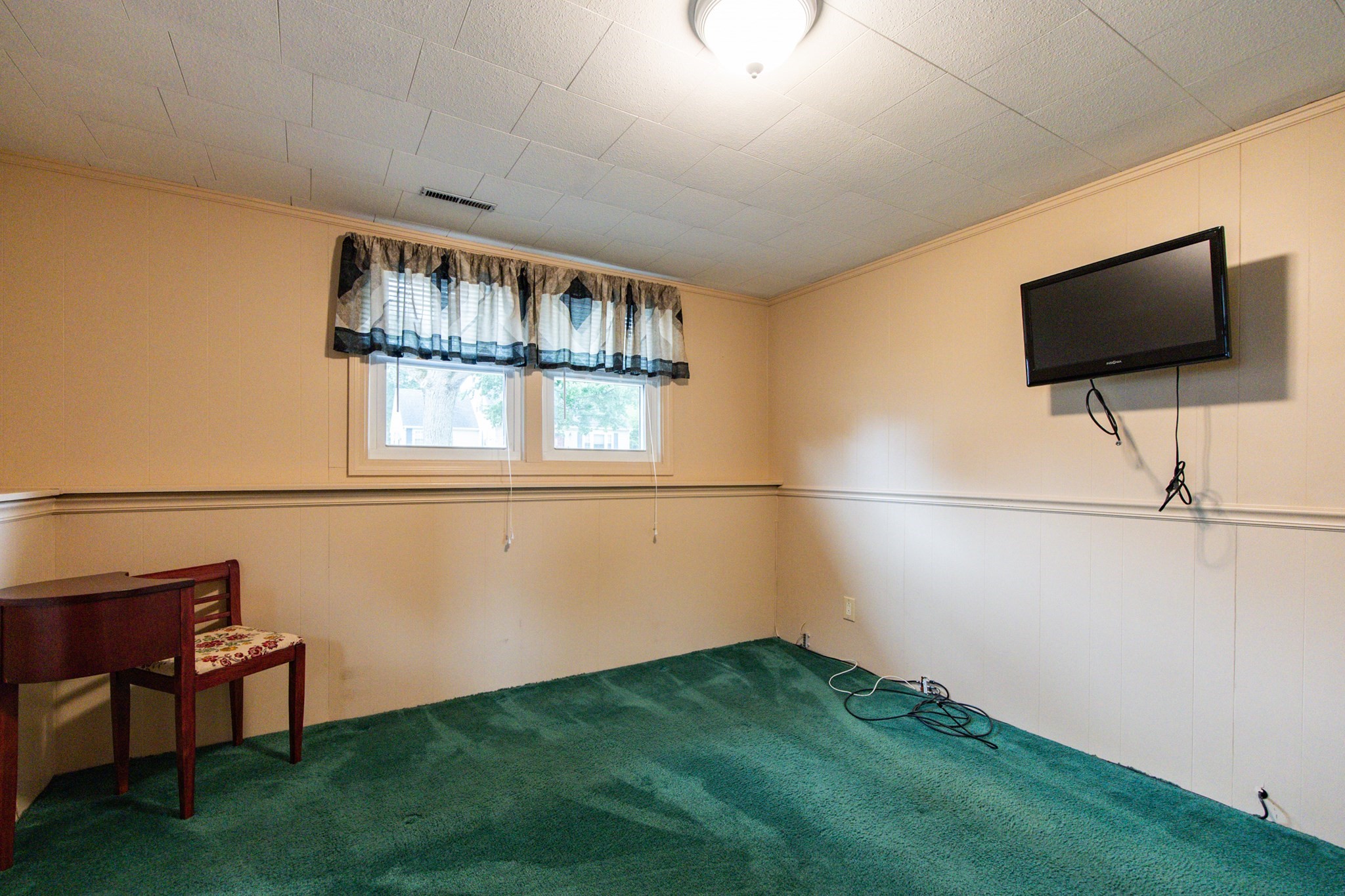 stoughton - #73401531