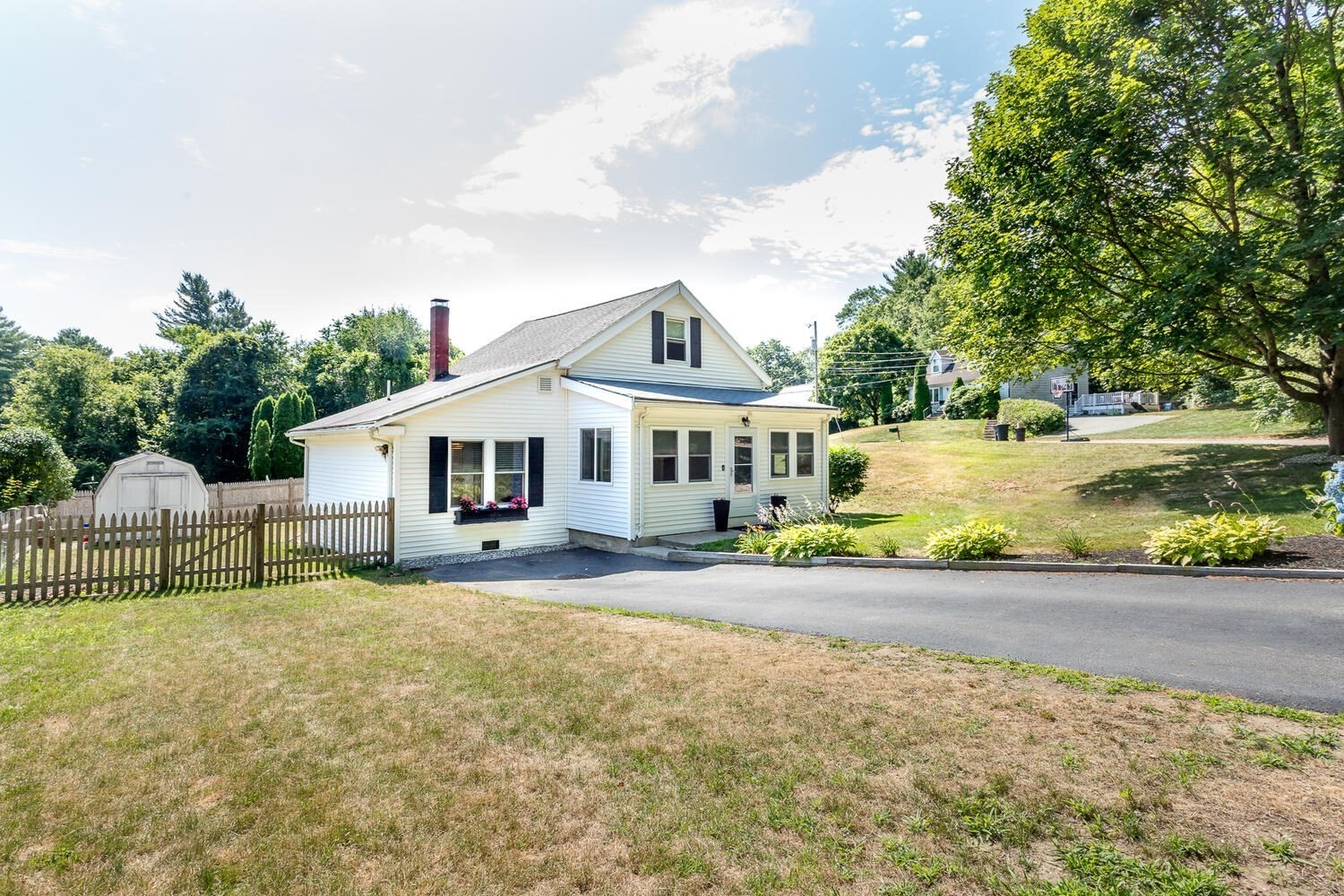 stoughton - #73401542