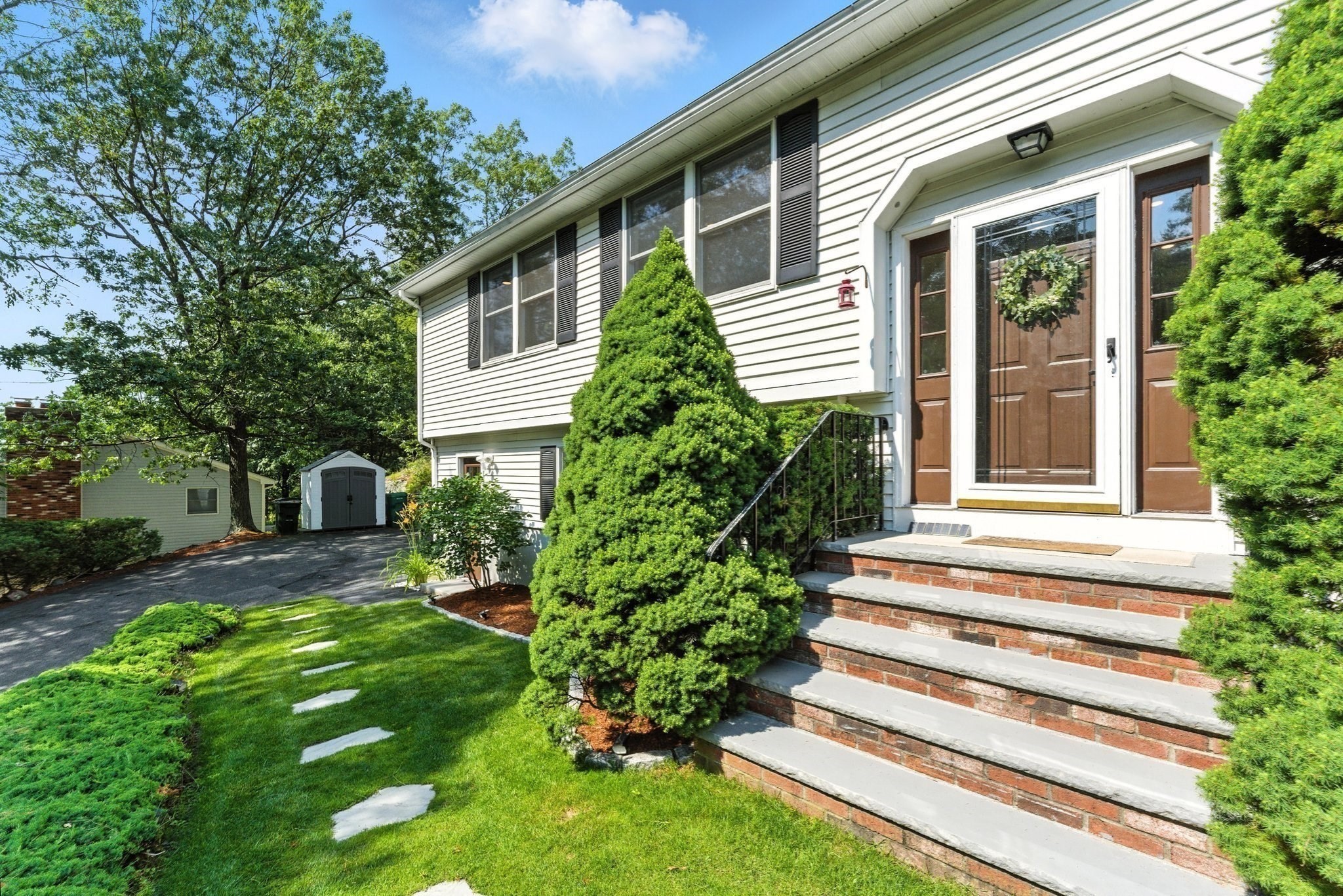 woburn - #73401561