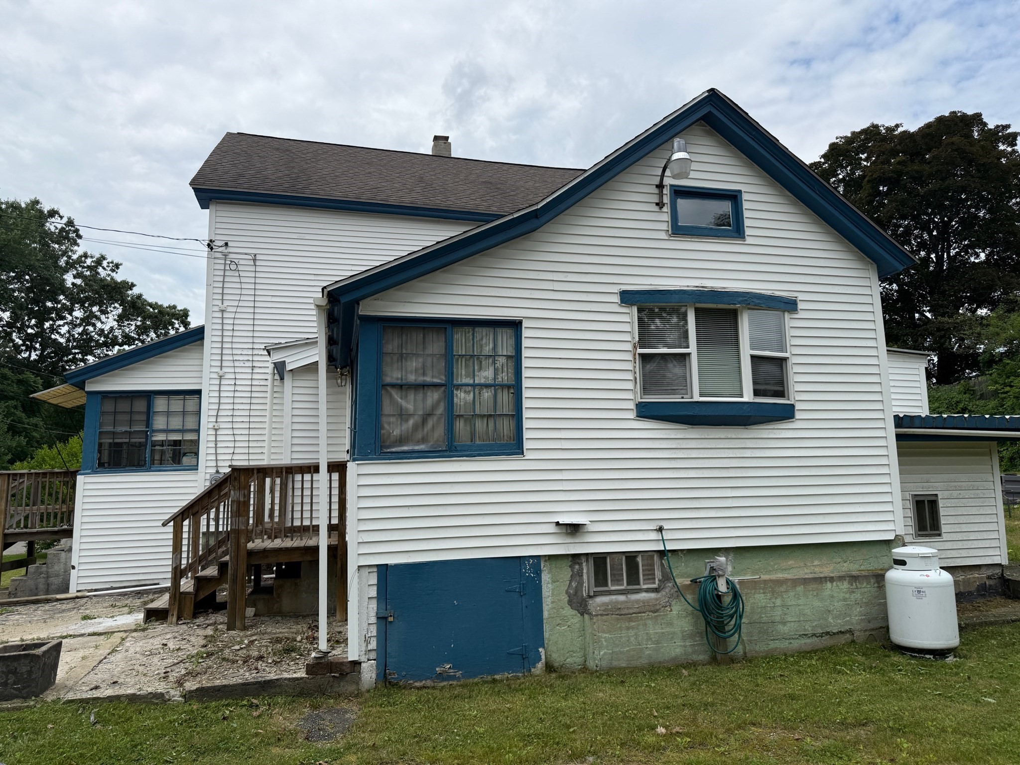 athol - #73401587
