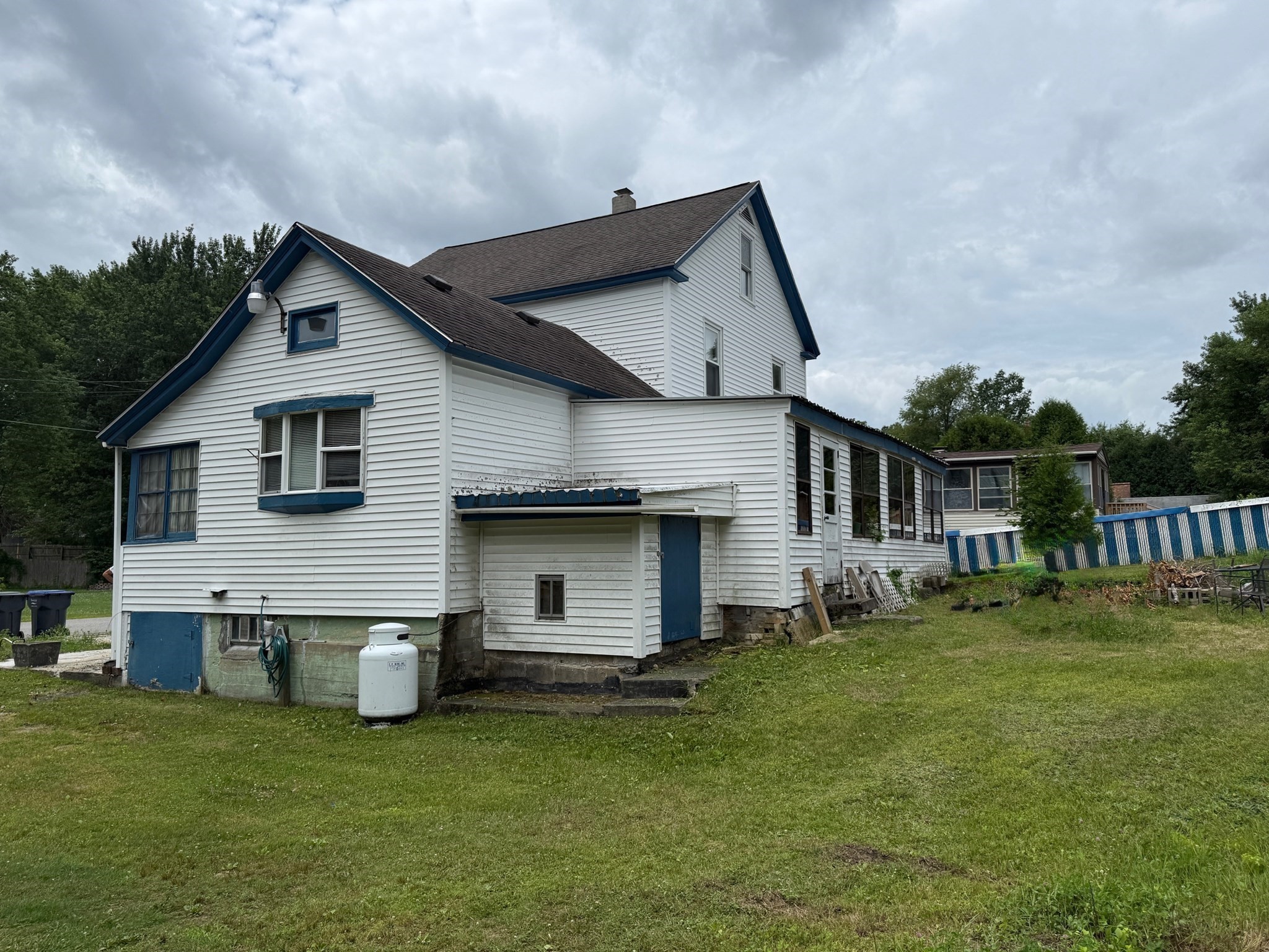athol - #73401587