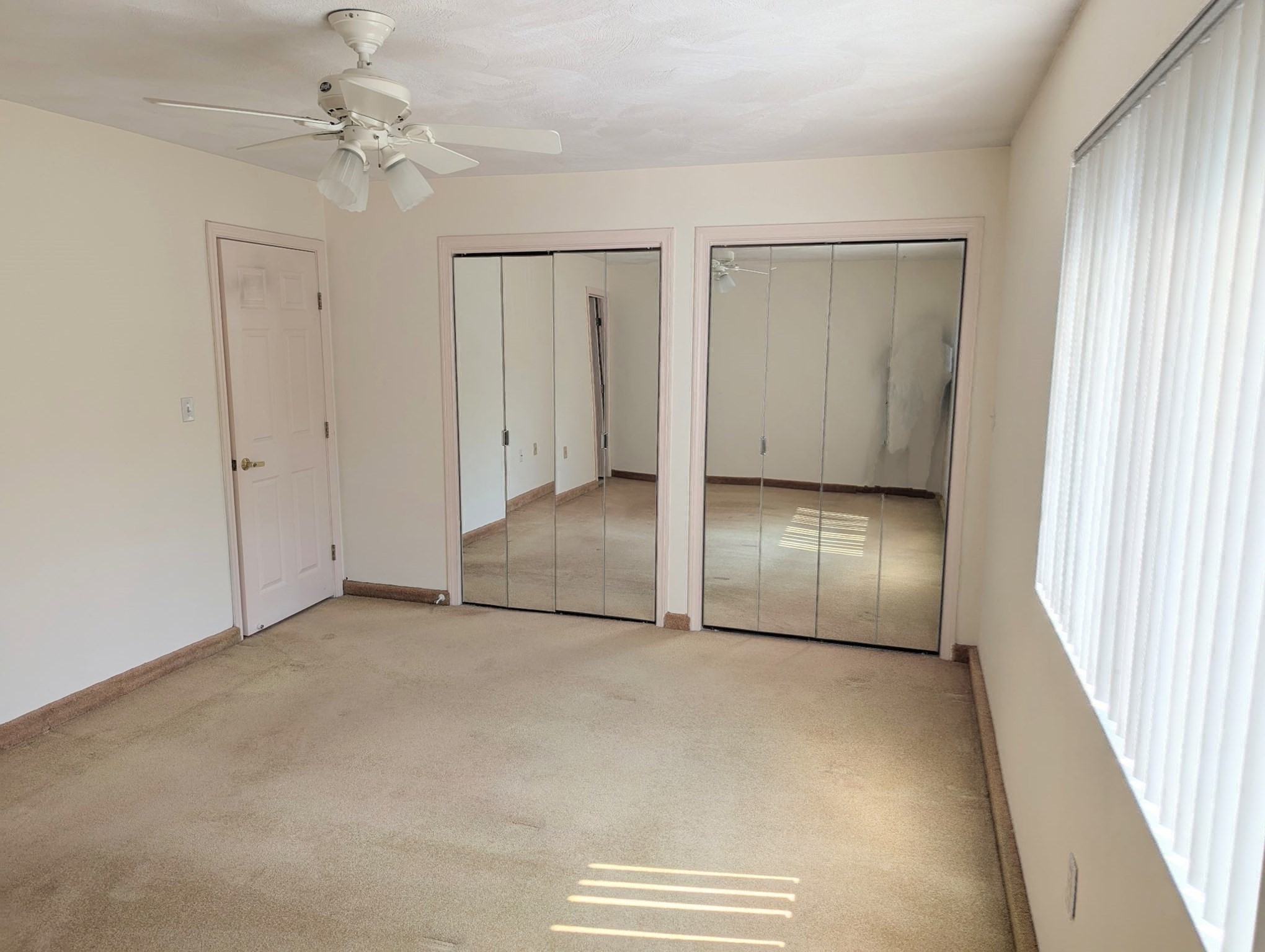 saugus - #73401594