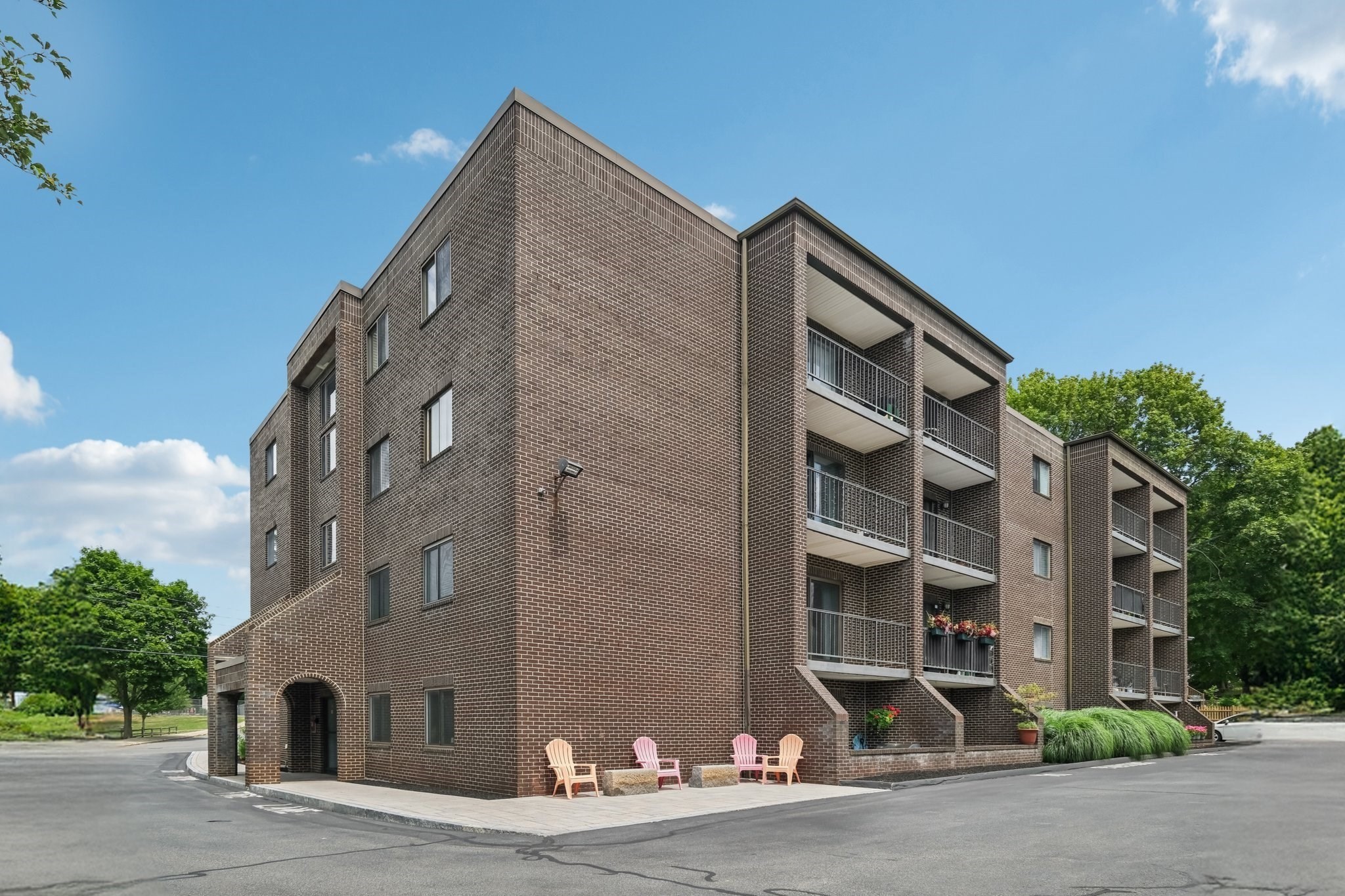 stoneham - #73401686