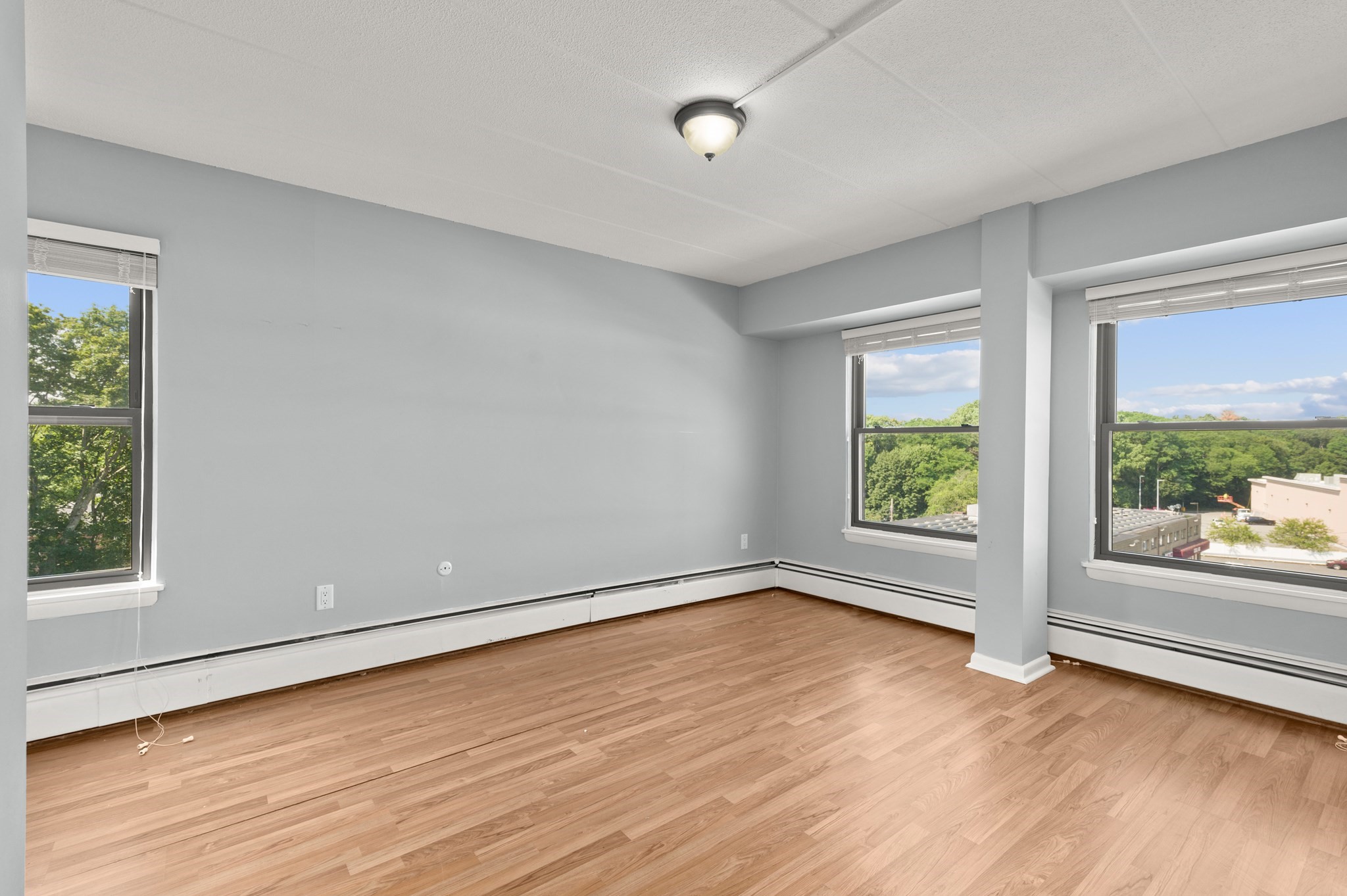 stoneham - #73401699