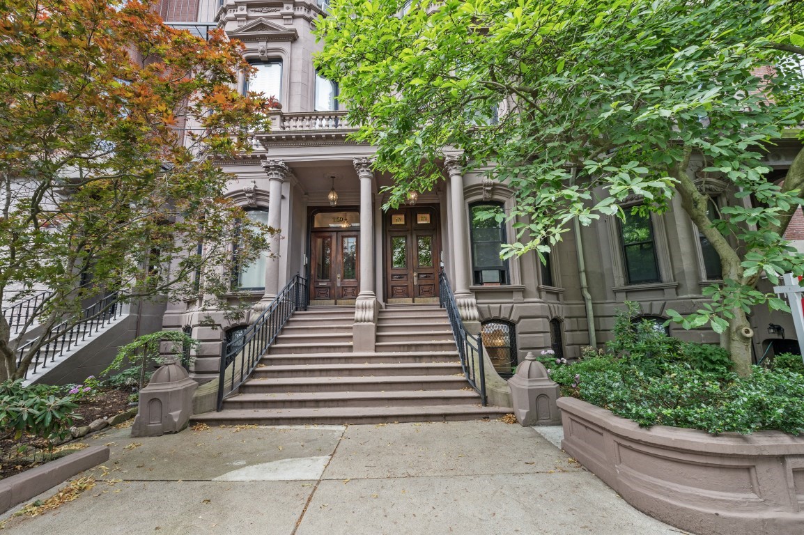 back-bay - #73401734