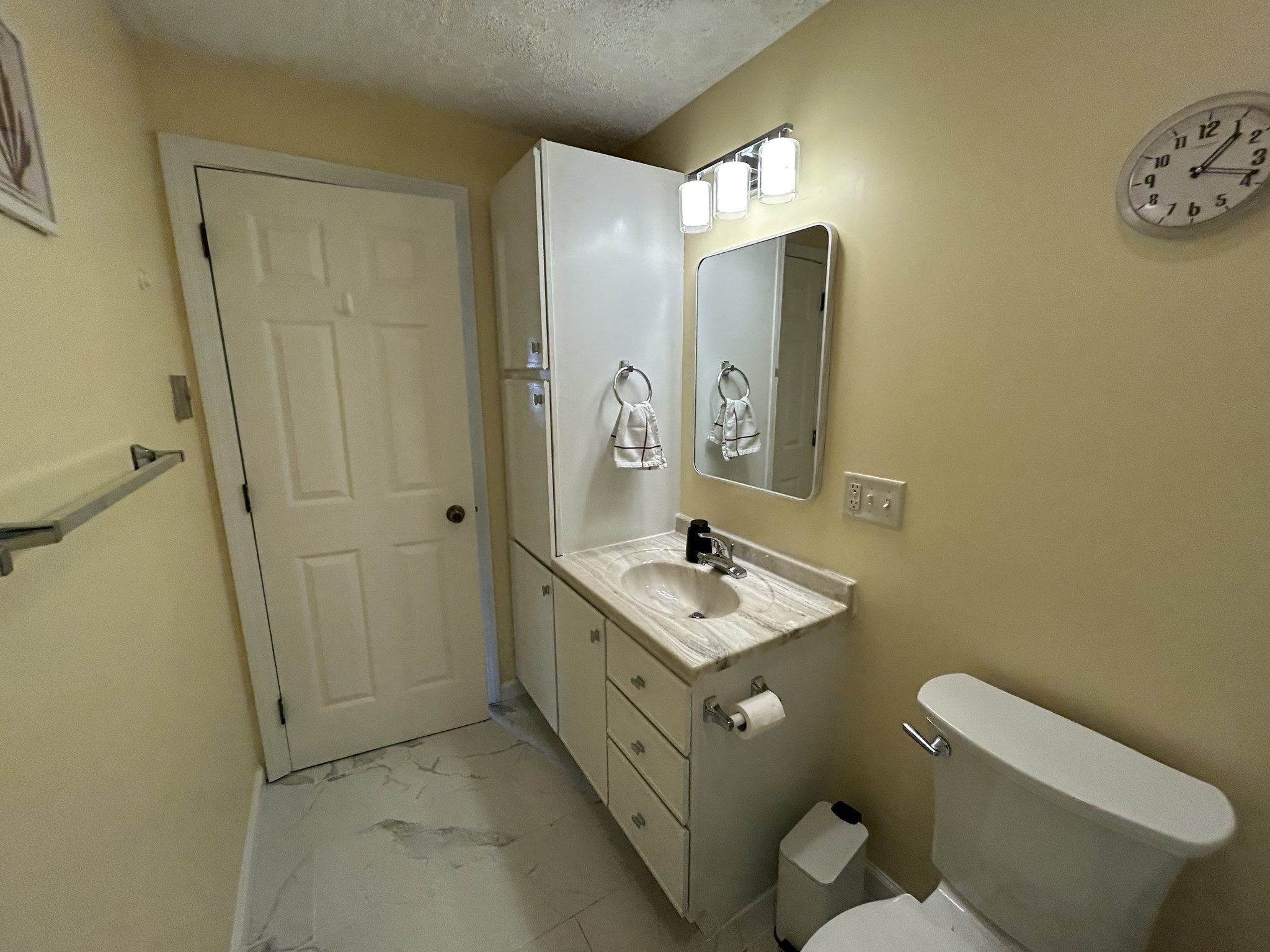 south-hadley - #73401848