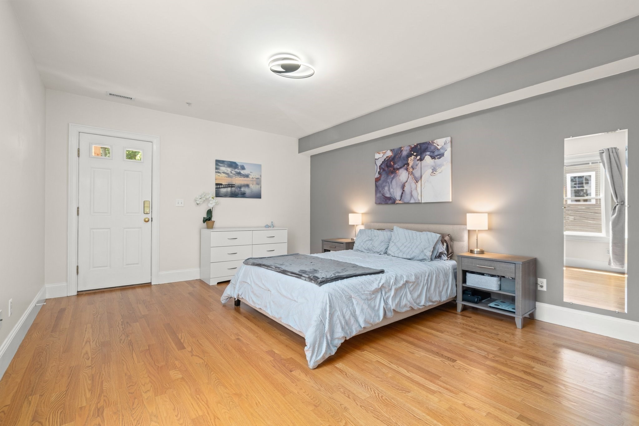 waltham - #73401895