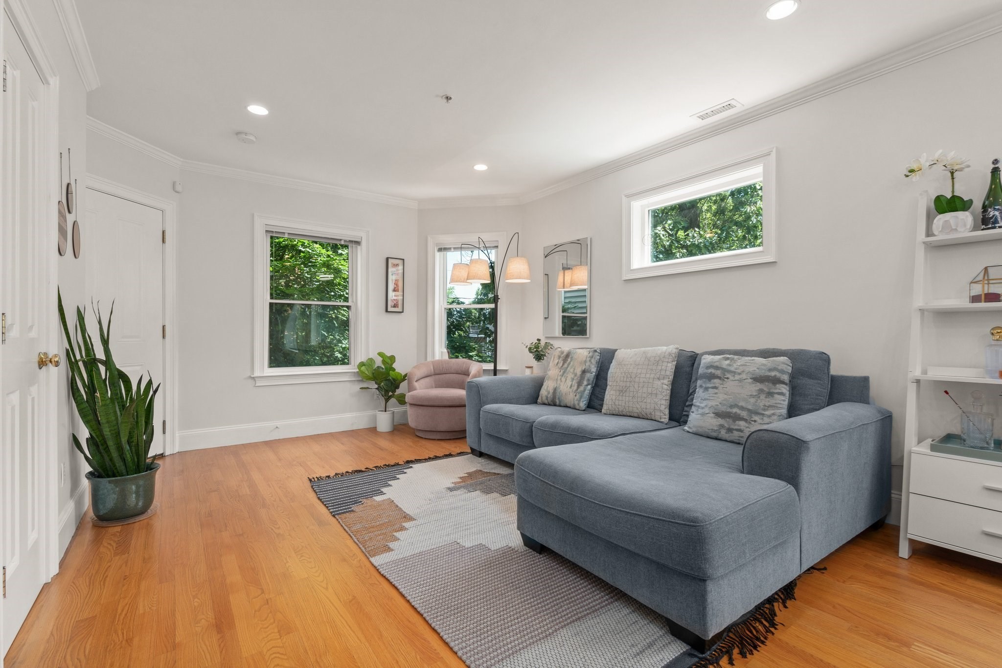 waltham - #73401895