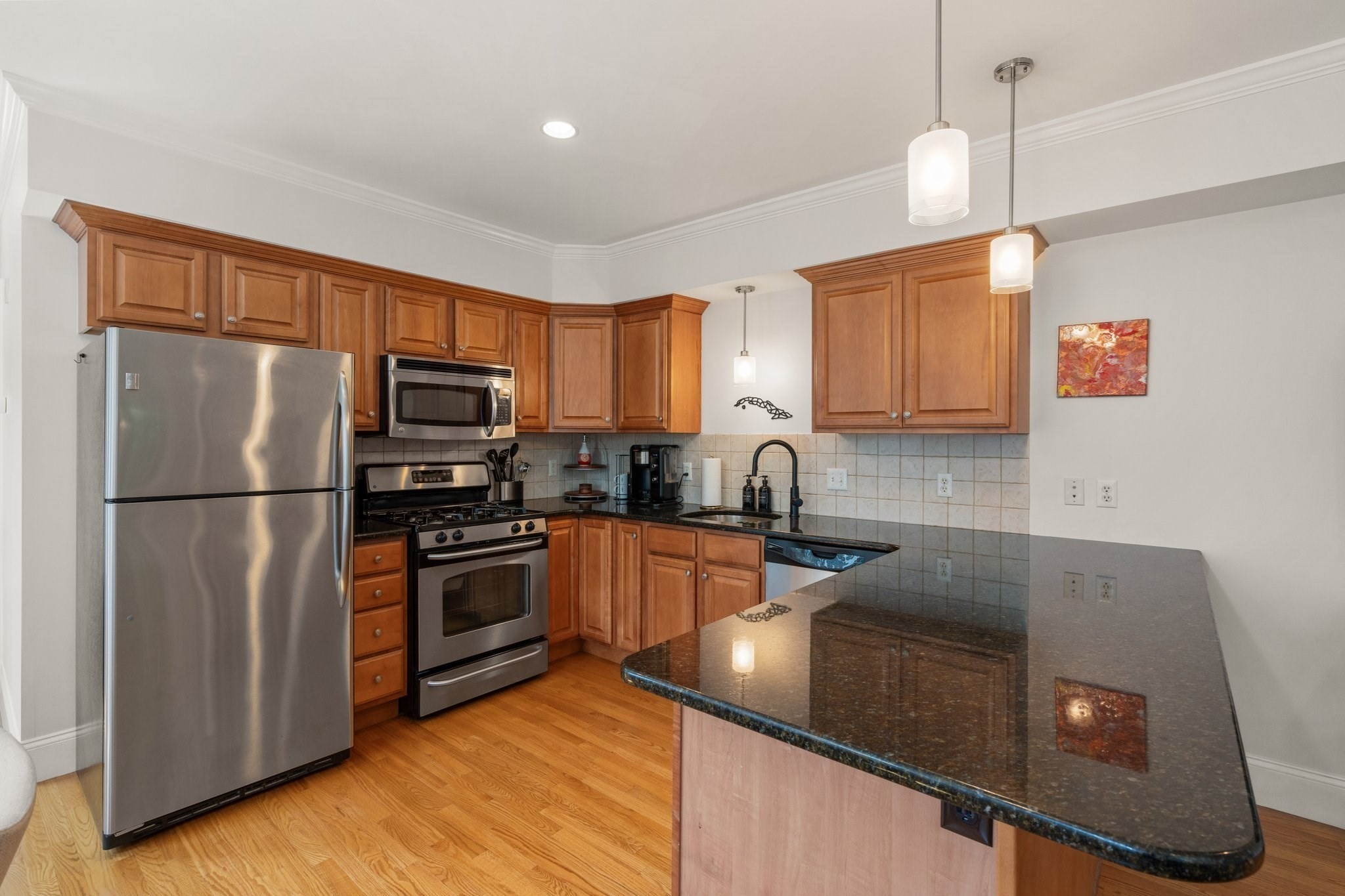 waltham - #73401895