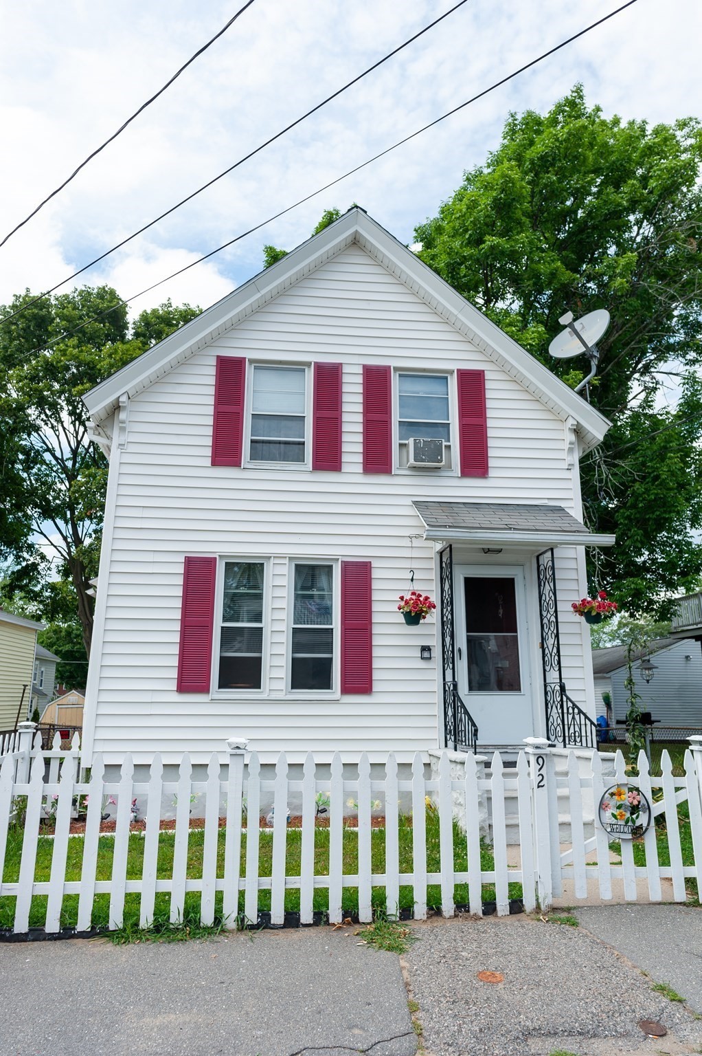 lowell - #73401948