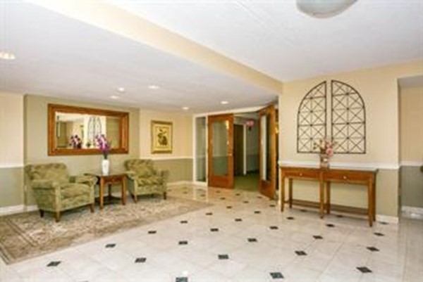 stoneham - #73402059