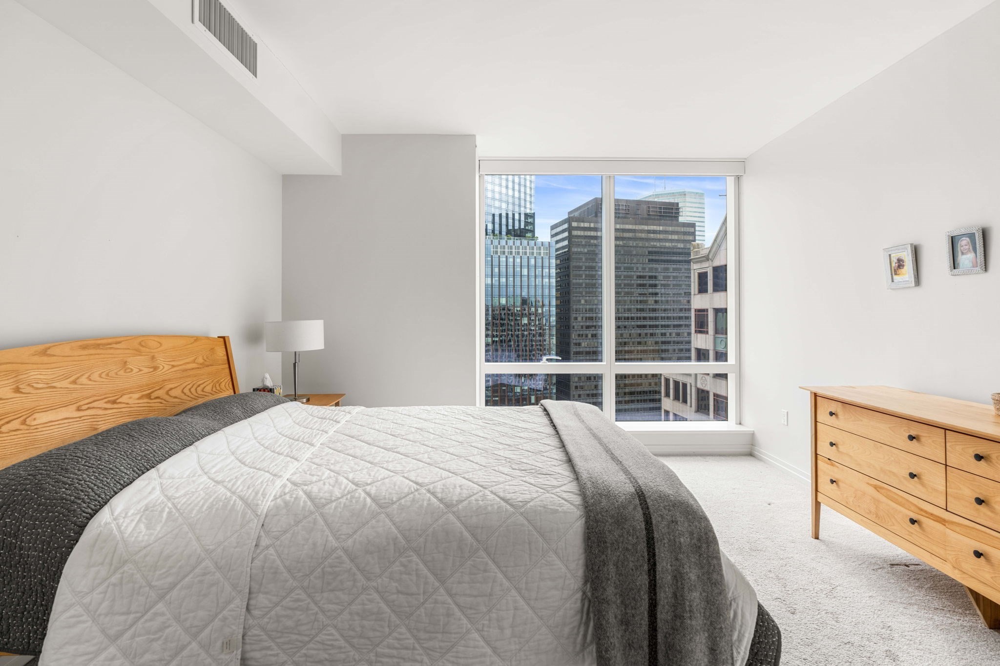 downtown - #73402091