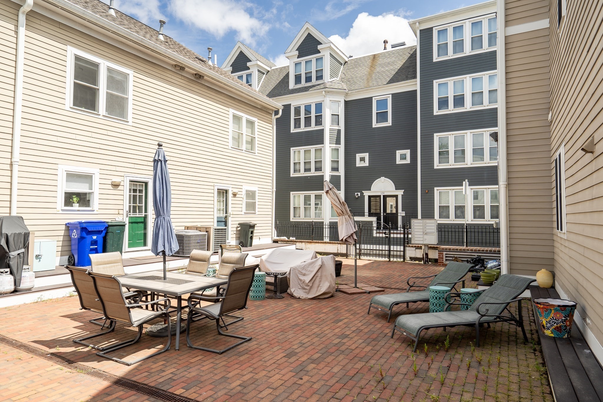 south-boston - #73402096
