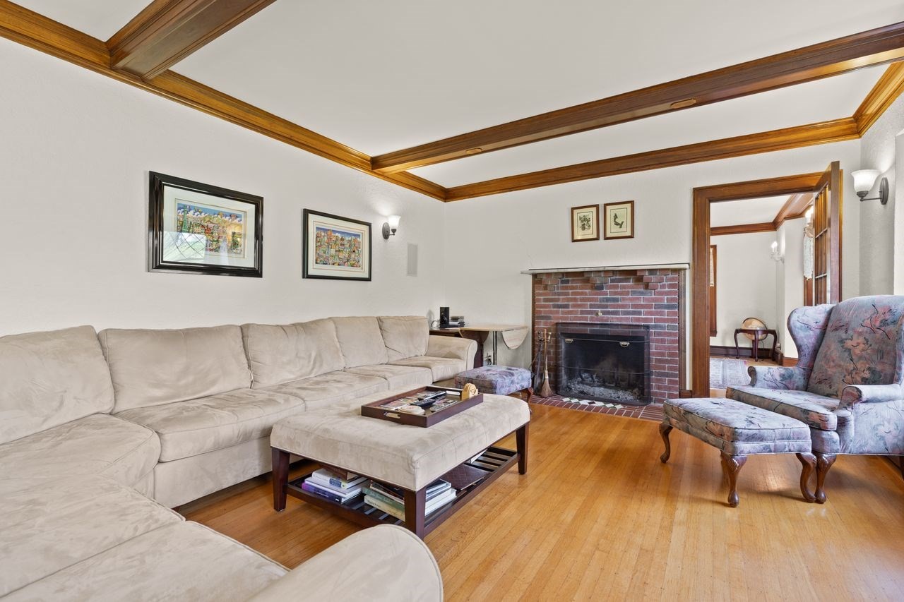 stoughton - #73402172