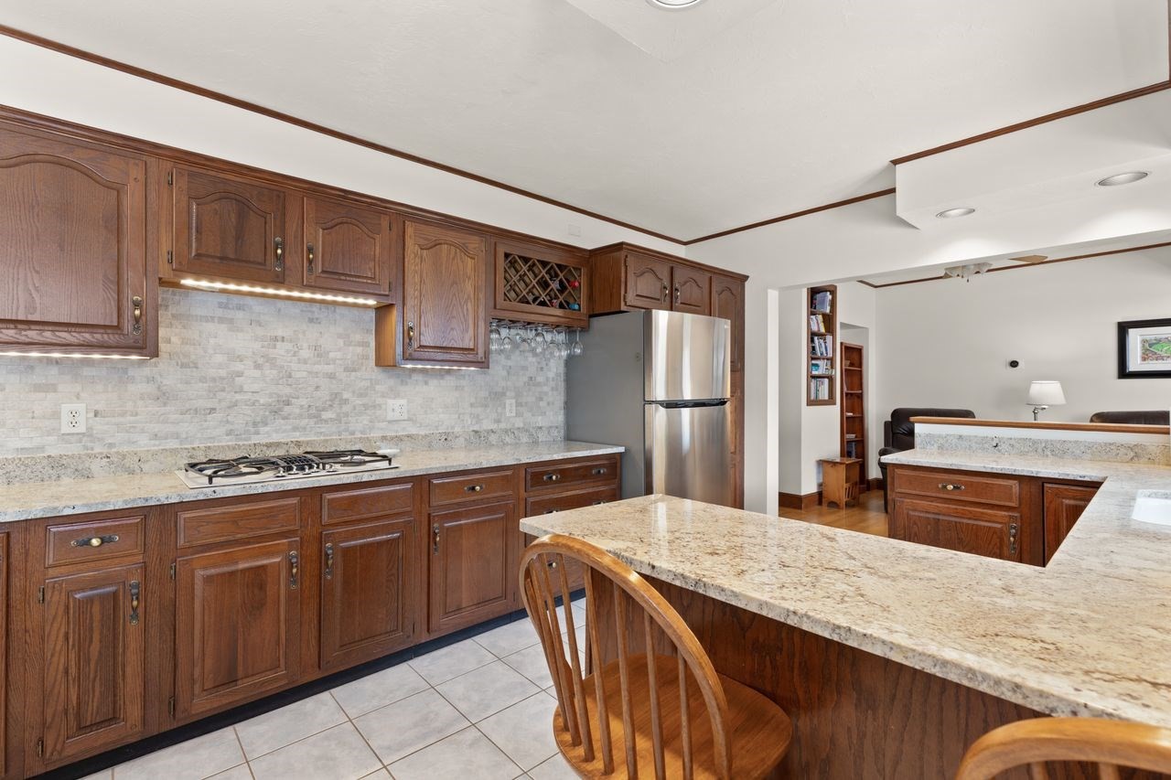 stoughton - #73402172