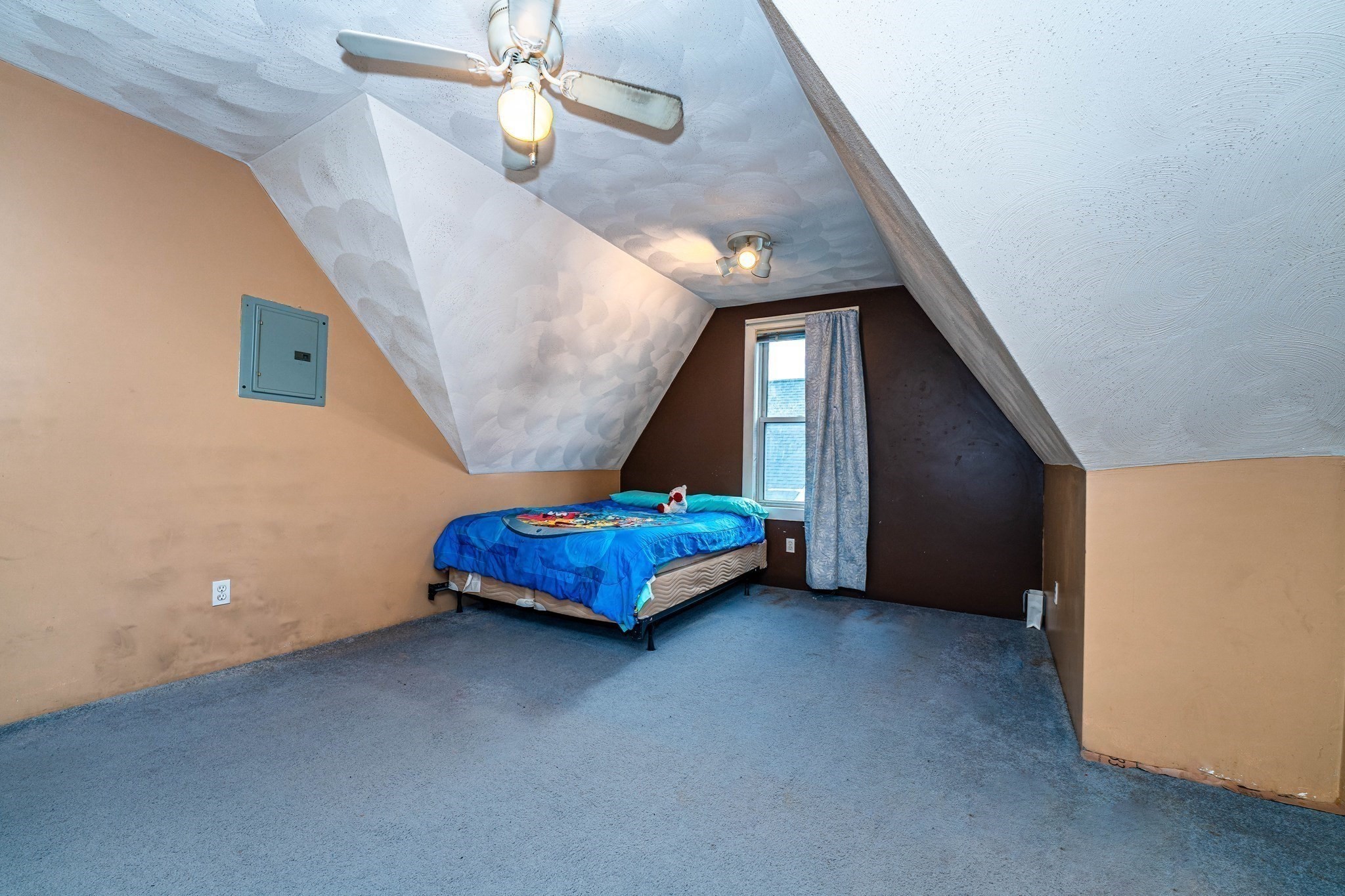 everett - #73402185