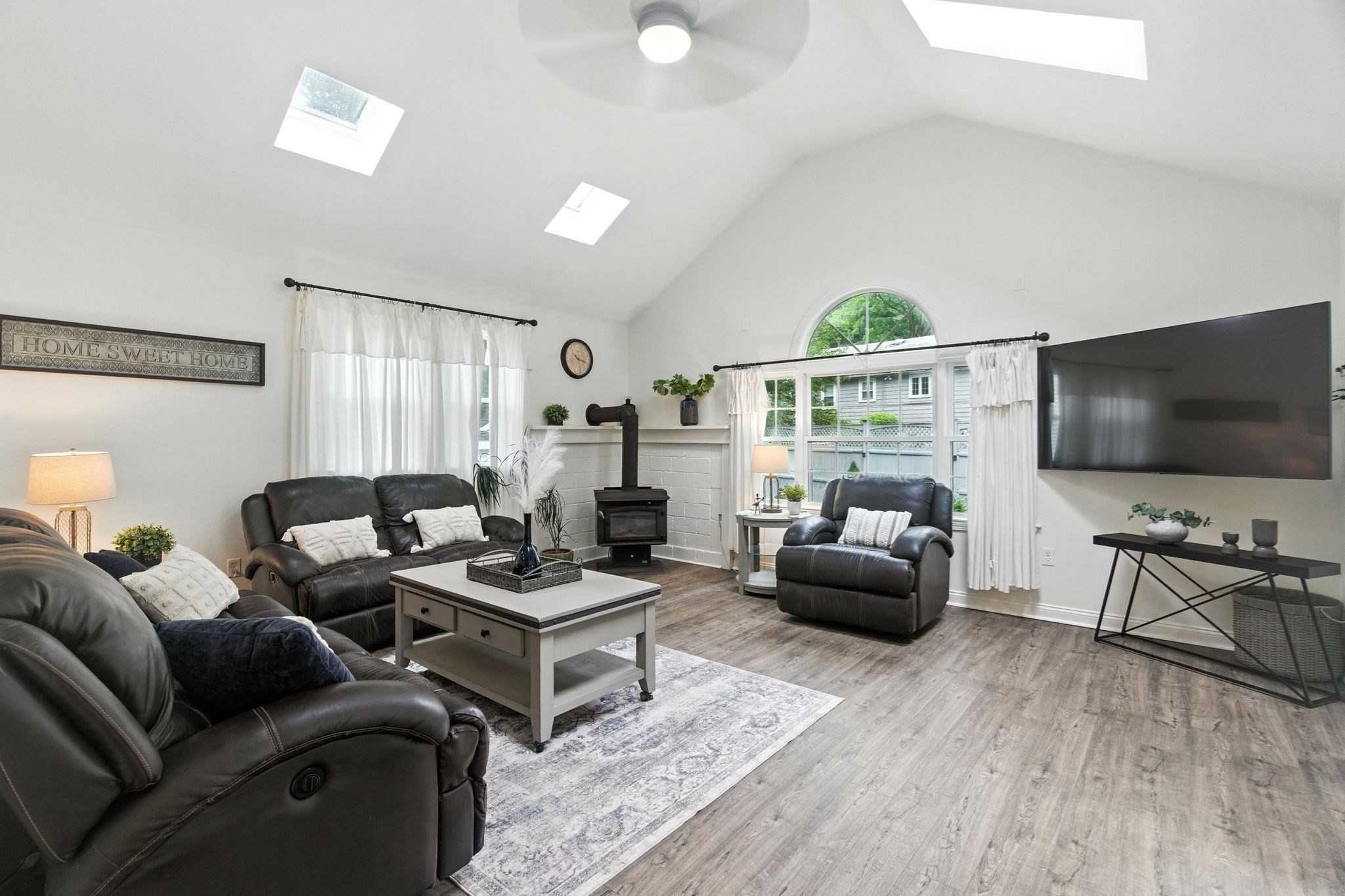 lynnfield - #73402307