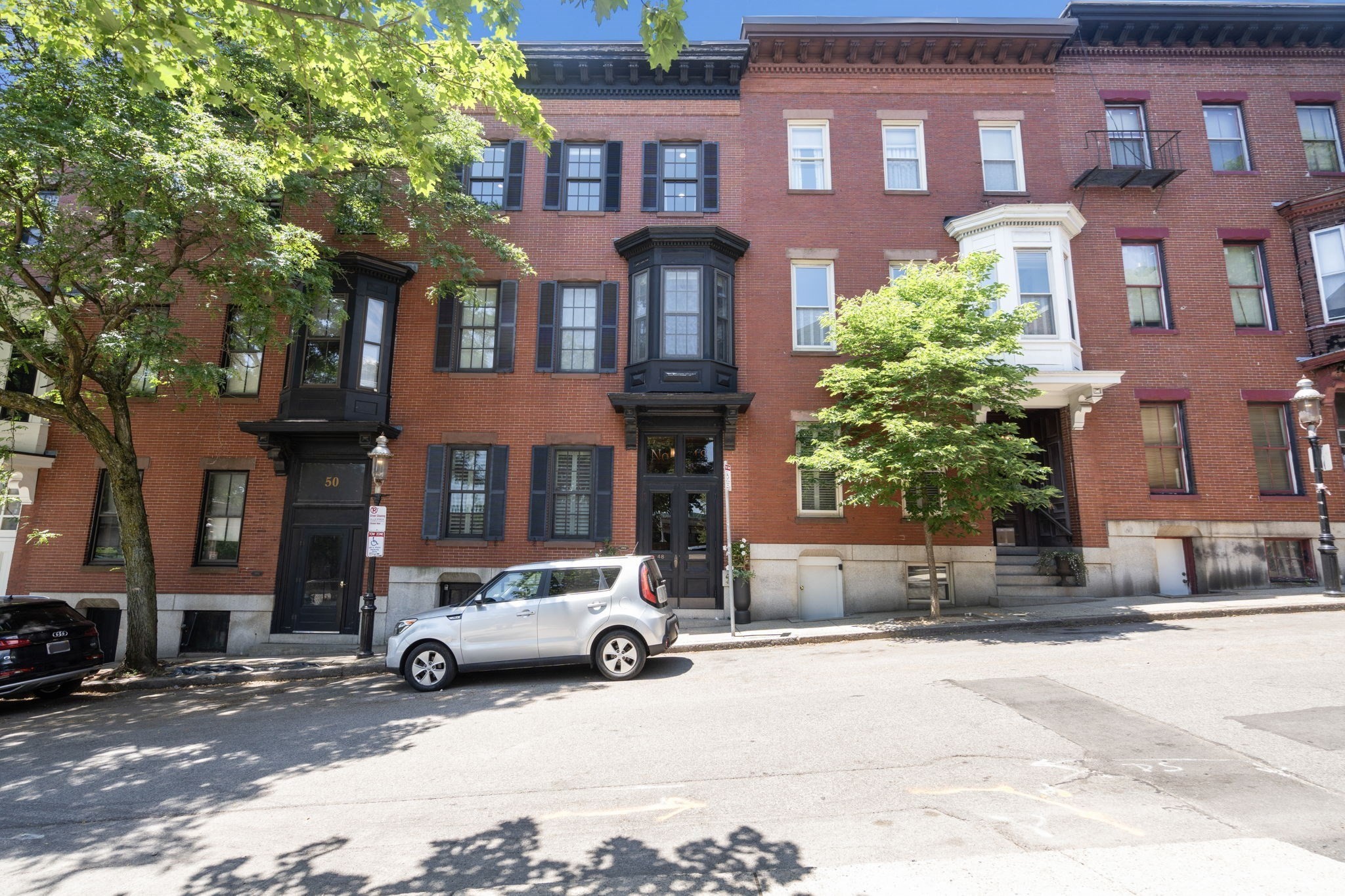 charlestown - #73402390