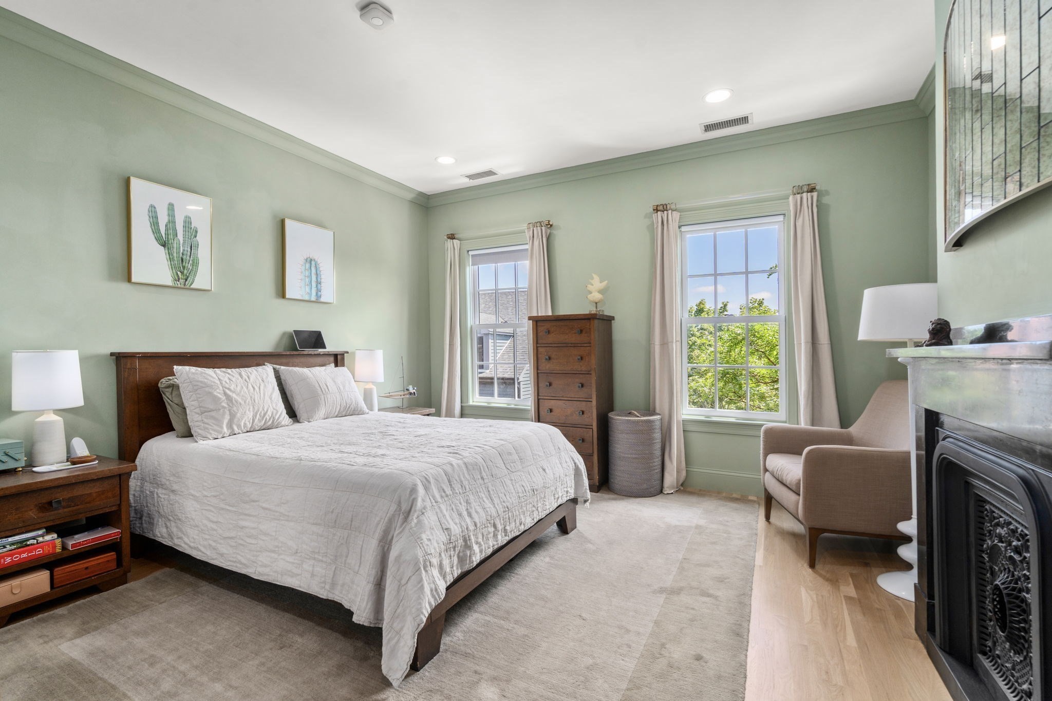 charlestown - #73402390