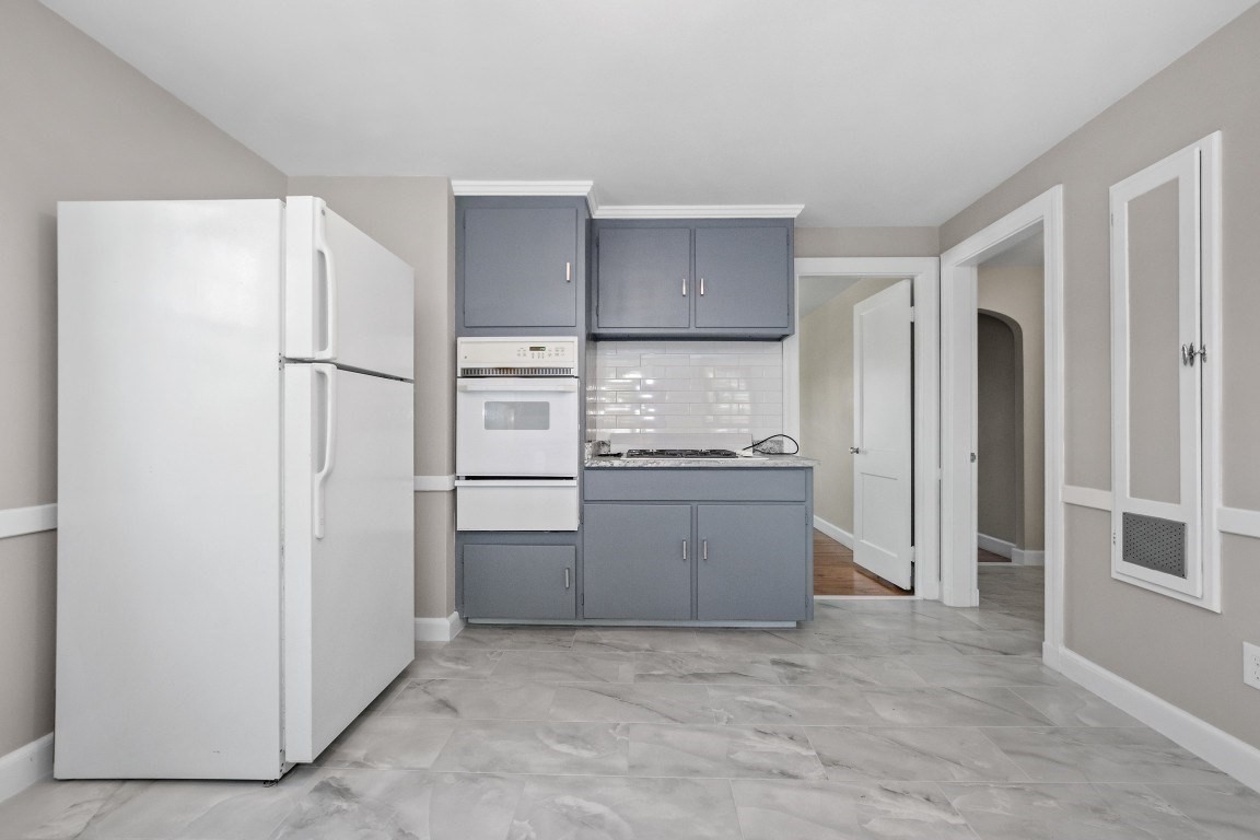 waltham - #73402396