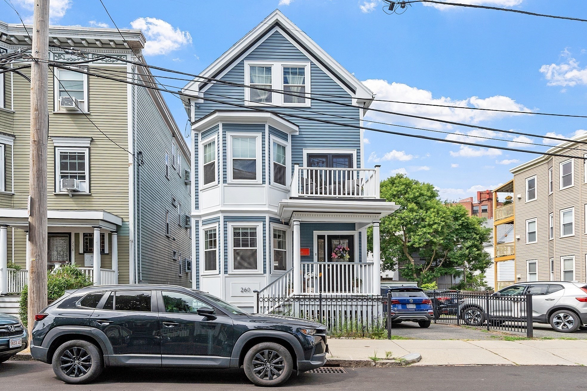 dorchester - #73402409