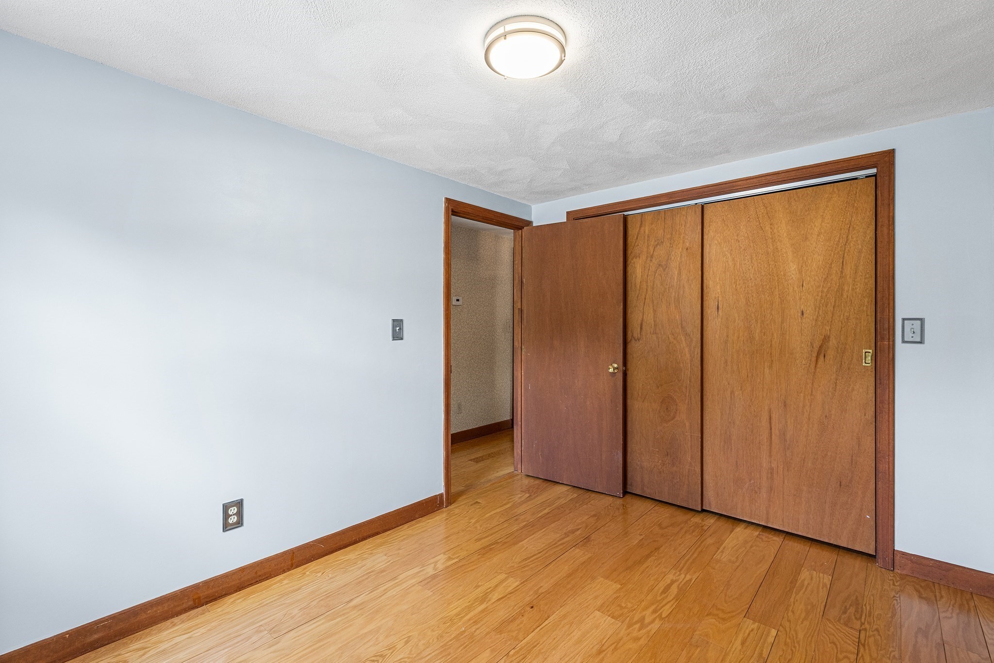 lynnfield - #73402451