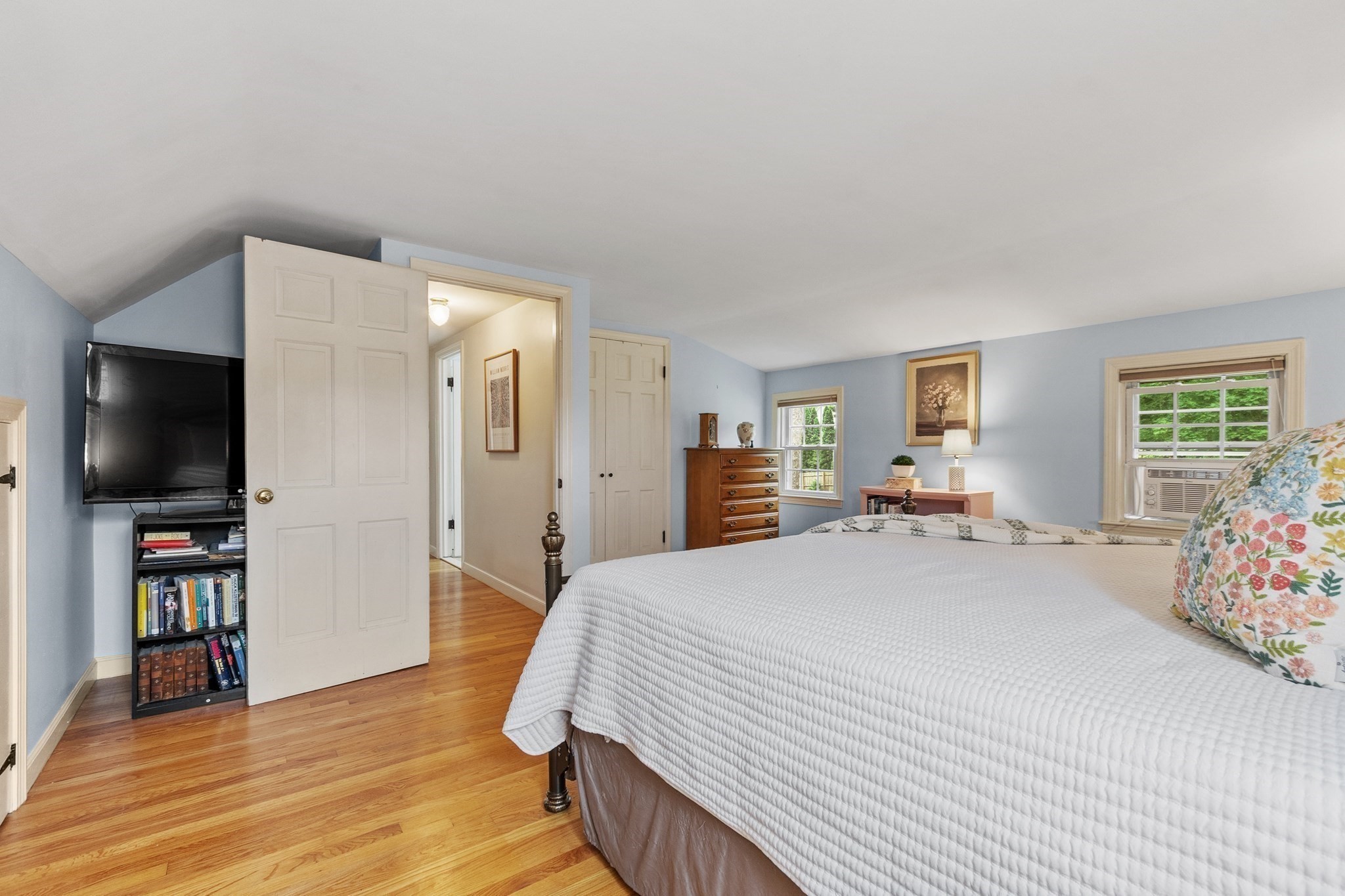 marlborough - #73402662