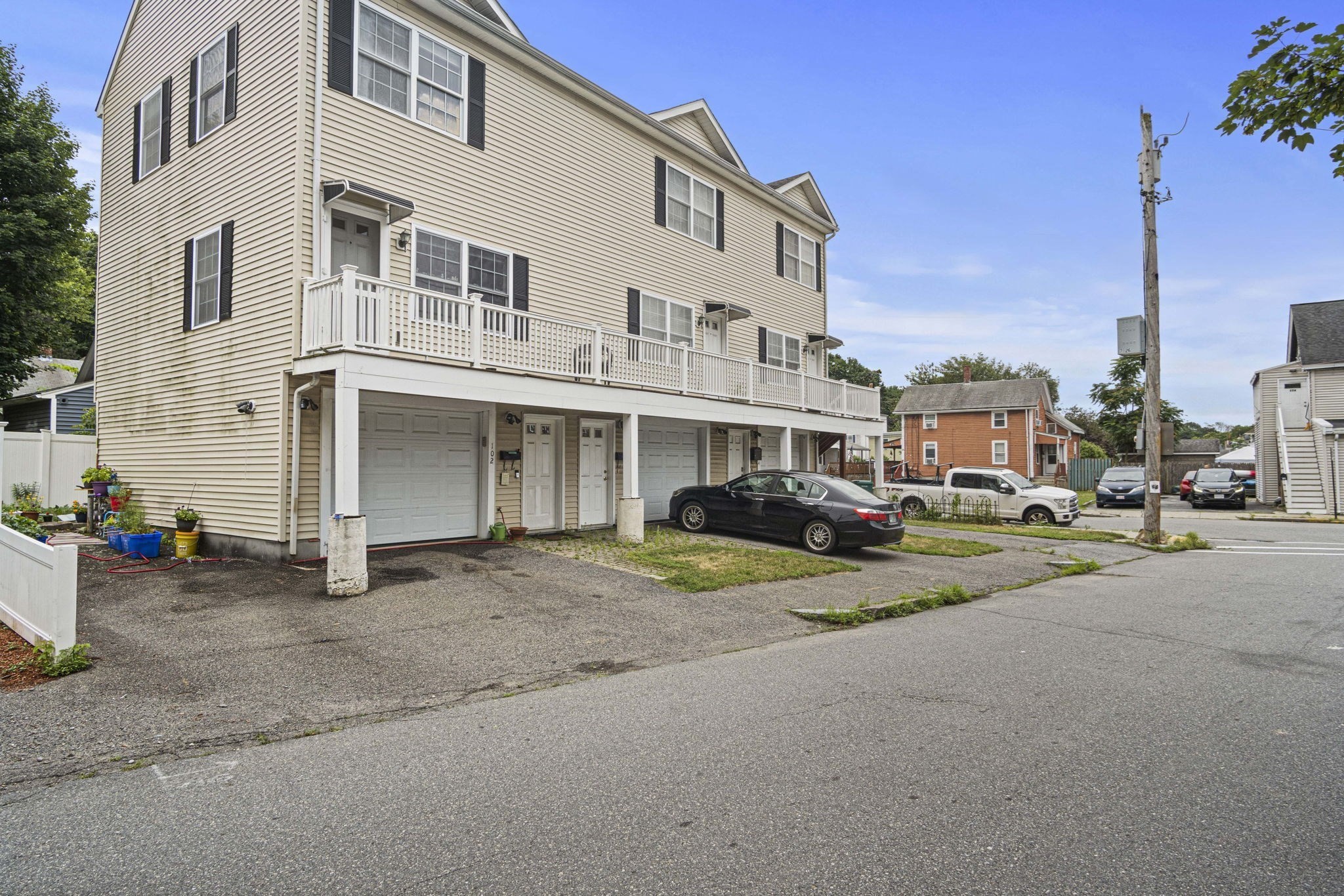 woburn - #73402823