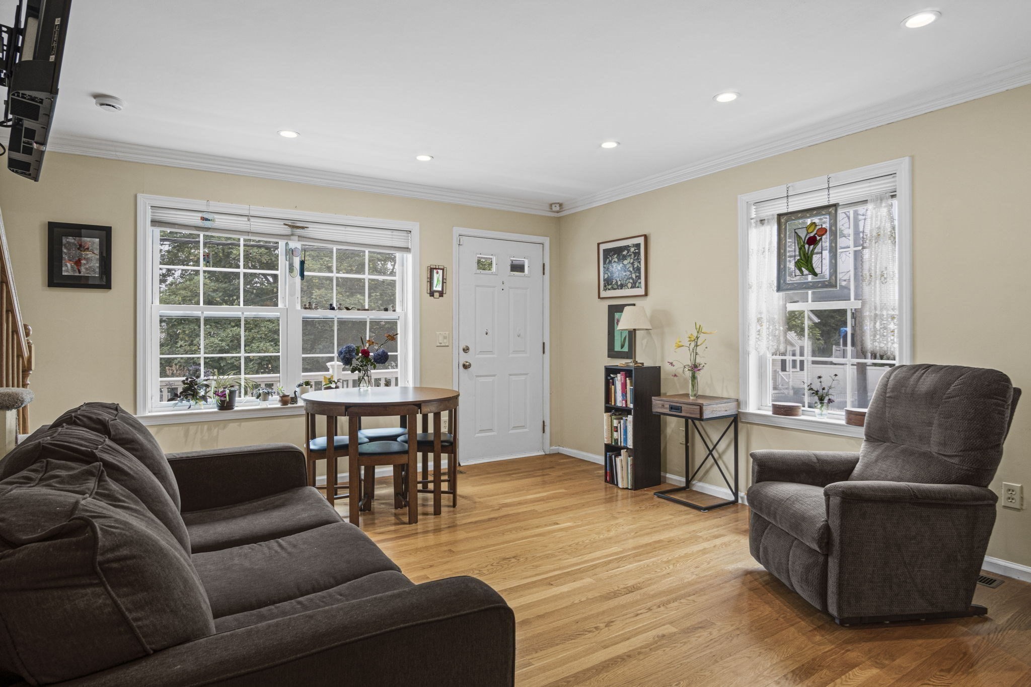 woburn - #73402823