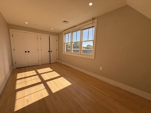 15 Lanark Rd, Apt PH