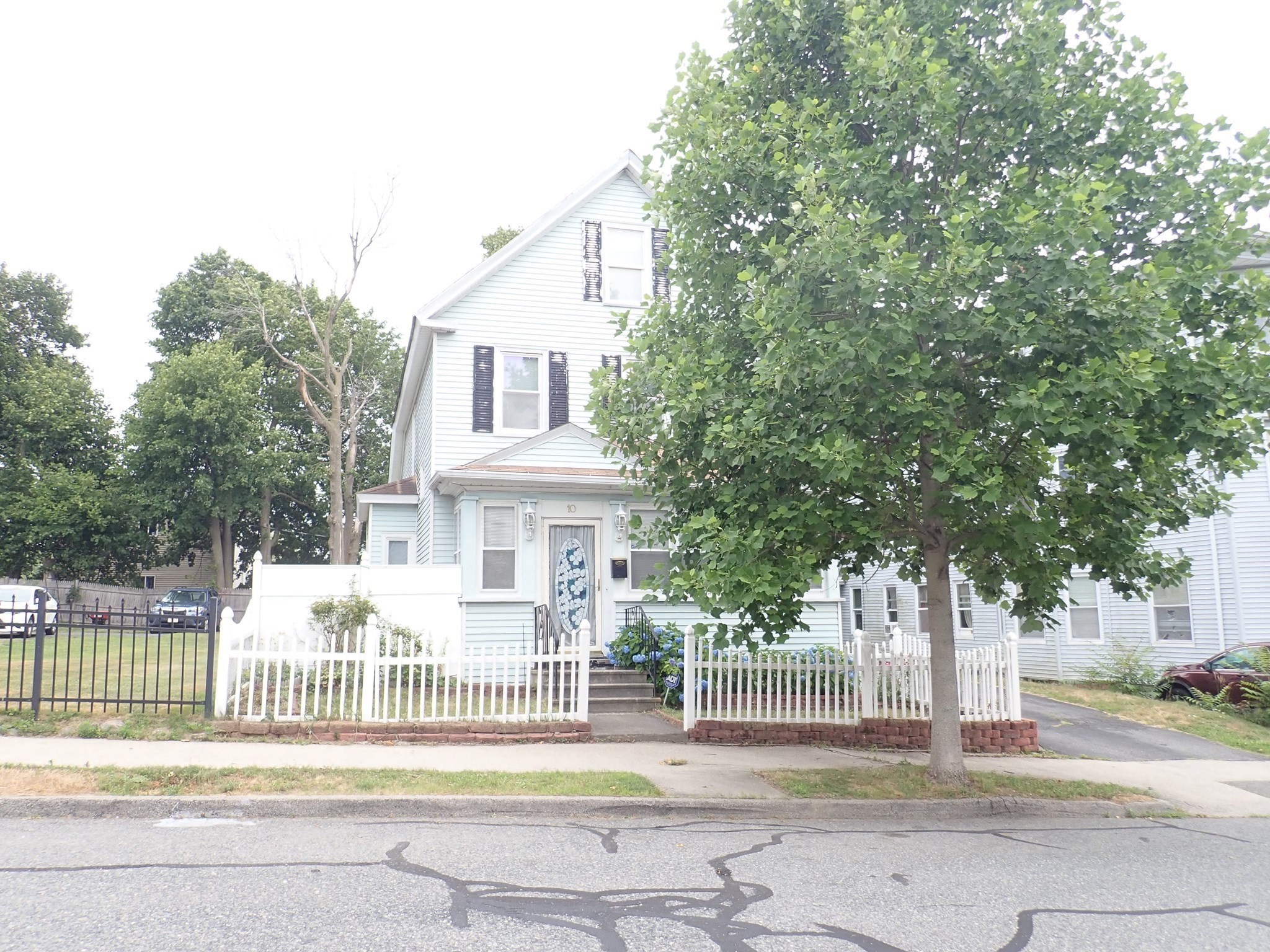 worcester - #73402884