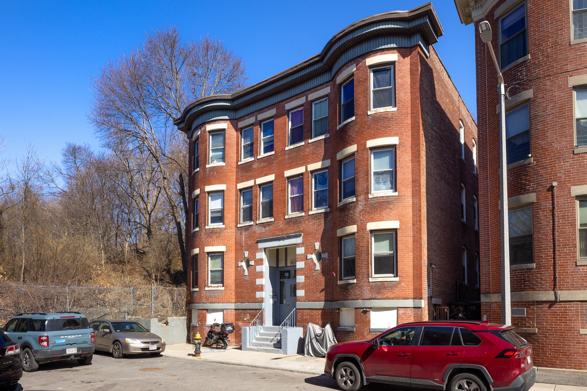 roxbury - #73403099