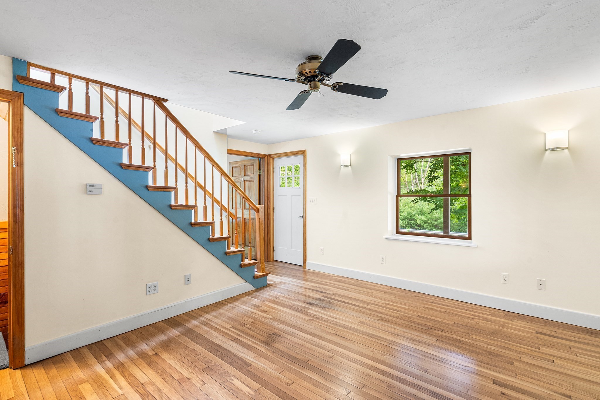 84 High St, Upton, MA 01568 - Image 4