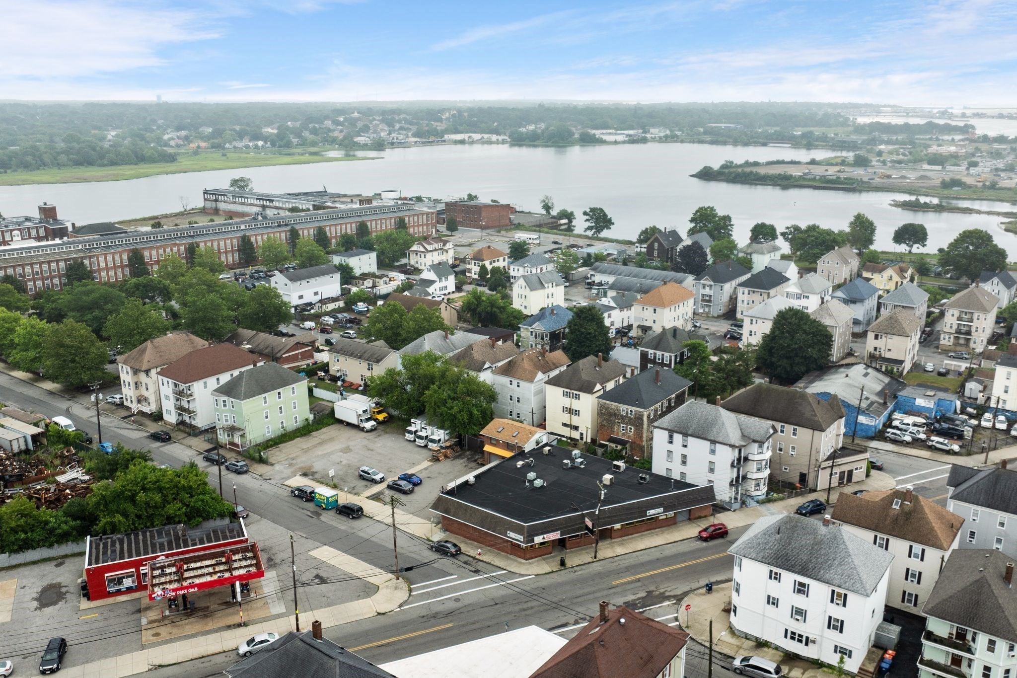 482 Belleville Ave, New Bedford, MA 02746 - Image 2