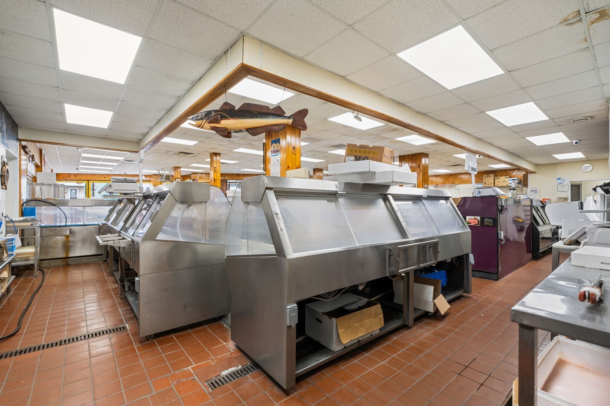 482 Belleville Ave, New Bedford, MA 02746 - Image 13