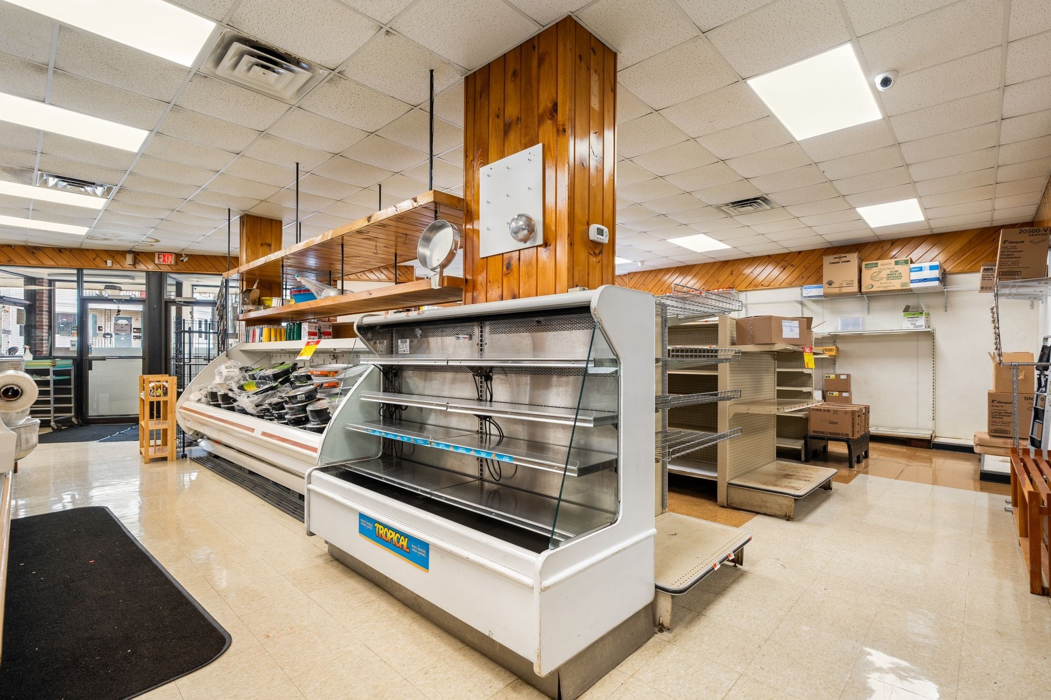 482 Belleville Ave, New Bedford, MA 02746 - Image 19