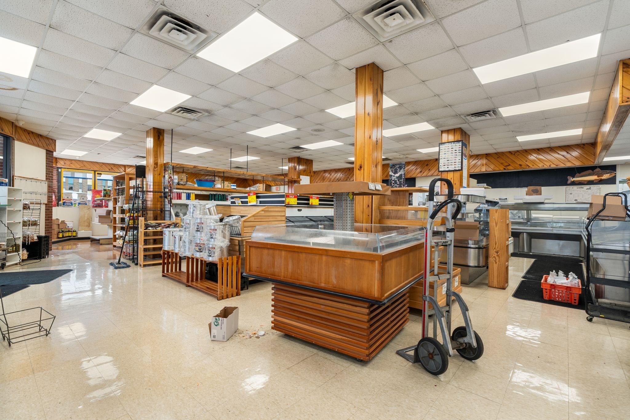 482 Belleville Ave, New Bedford, MA 02746 - Image 23