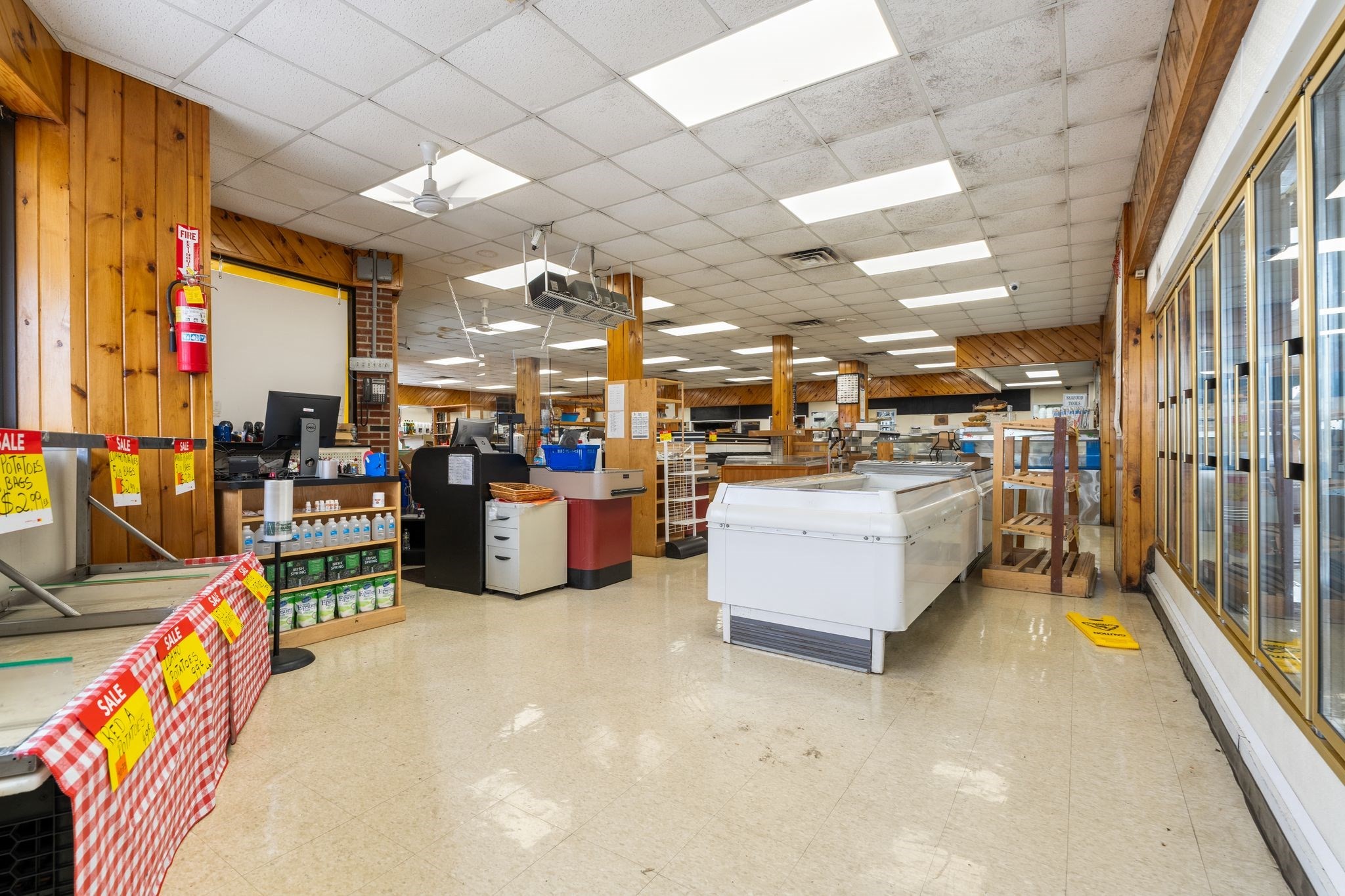 482 Belleville Ave, New Bedford, MA 02746 - Image 25