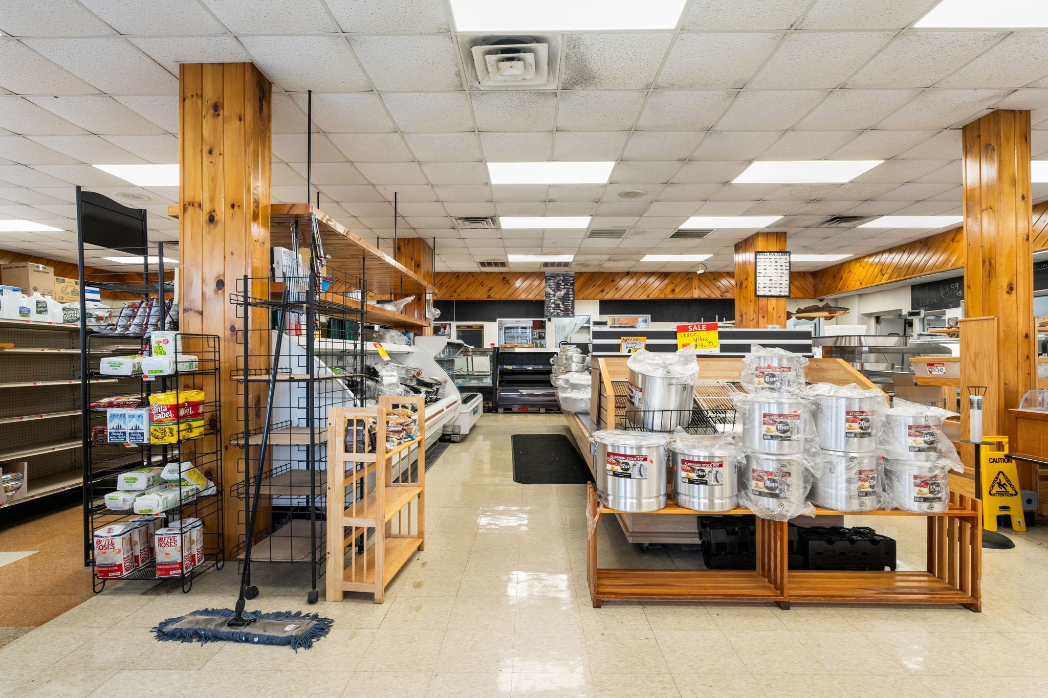 482 Belleville Ave, New Bedford, MA 02746 - Image 27