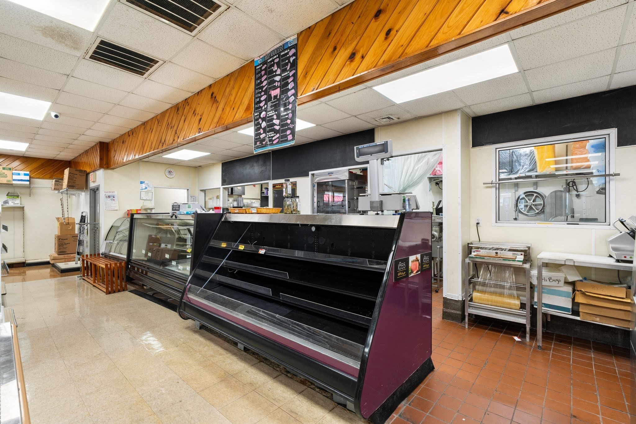 482 Belleville Ave, New Bedford, MA 02746 - Image 28