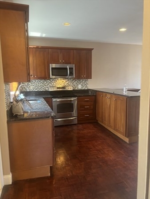 19 Salutation, Apt 52